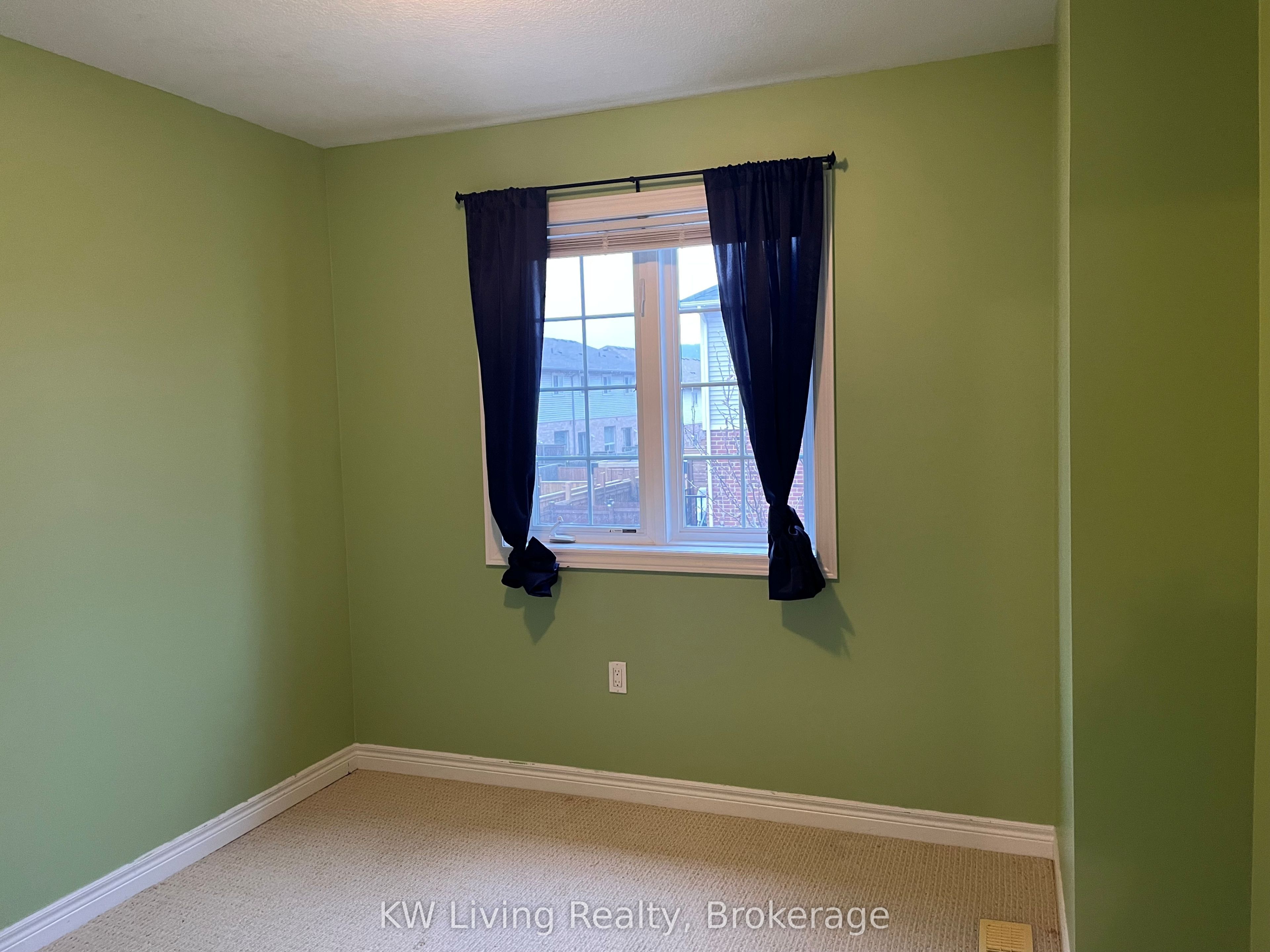 8 Lakelawn Road 27, Grimsby, ON L3M 0G1 photo 5