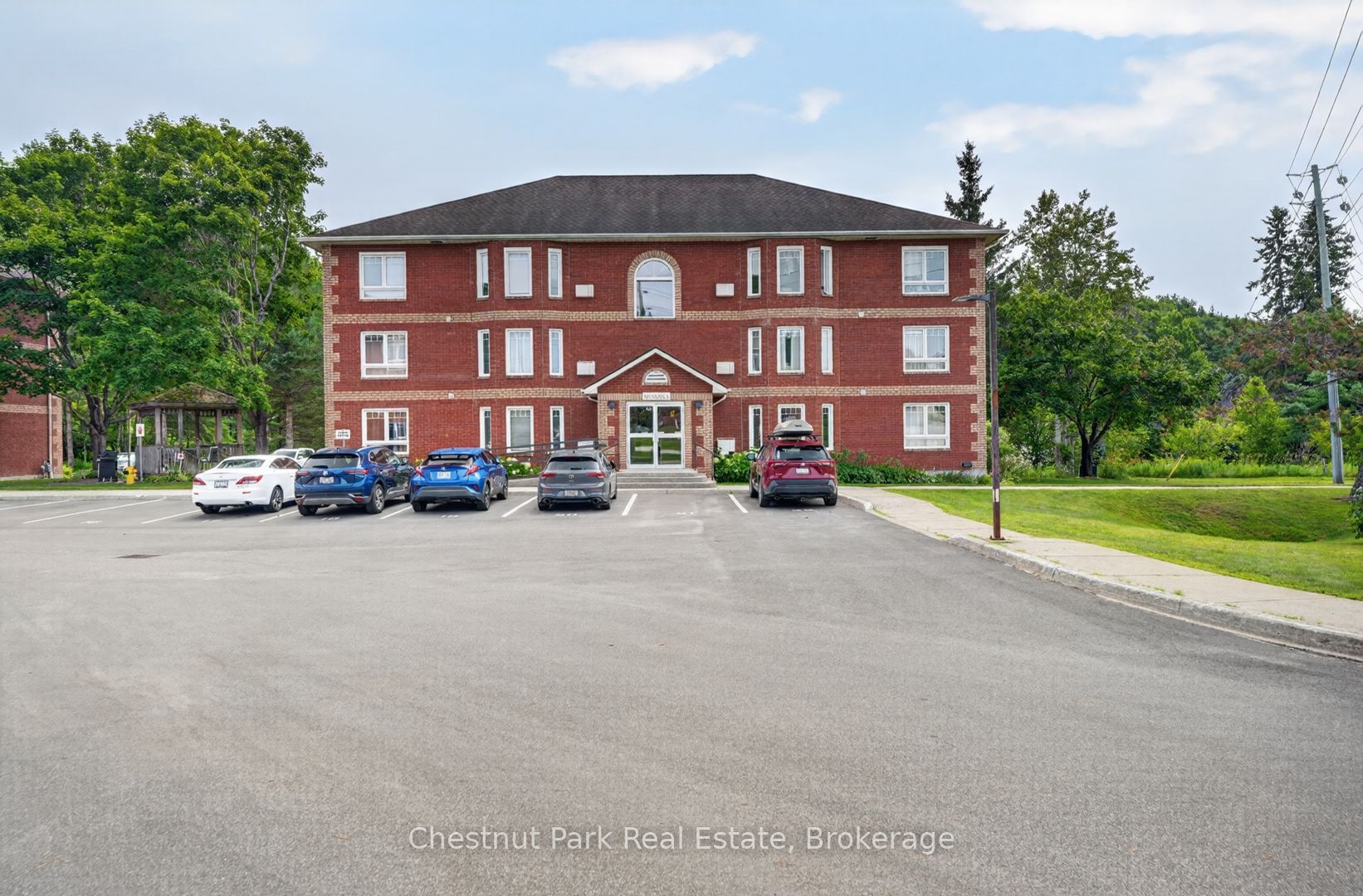 661 Cedar Lane 202C, Bracebridge, ON P1L 1N9 photo 3