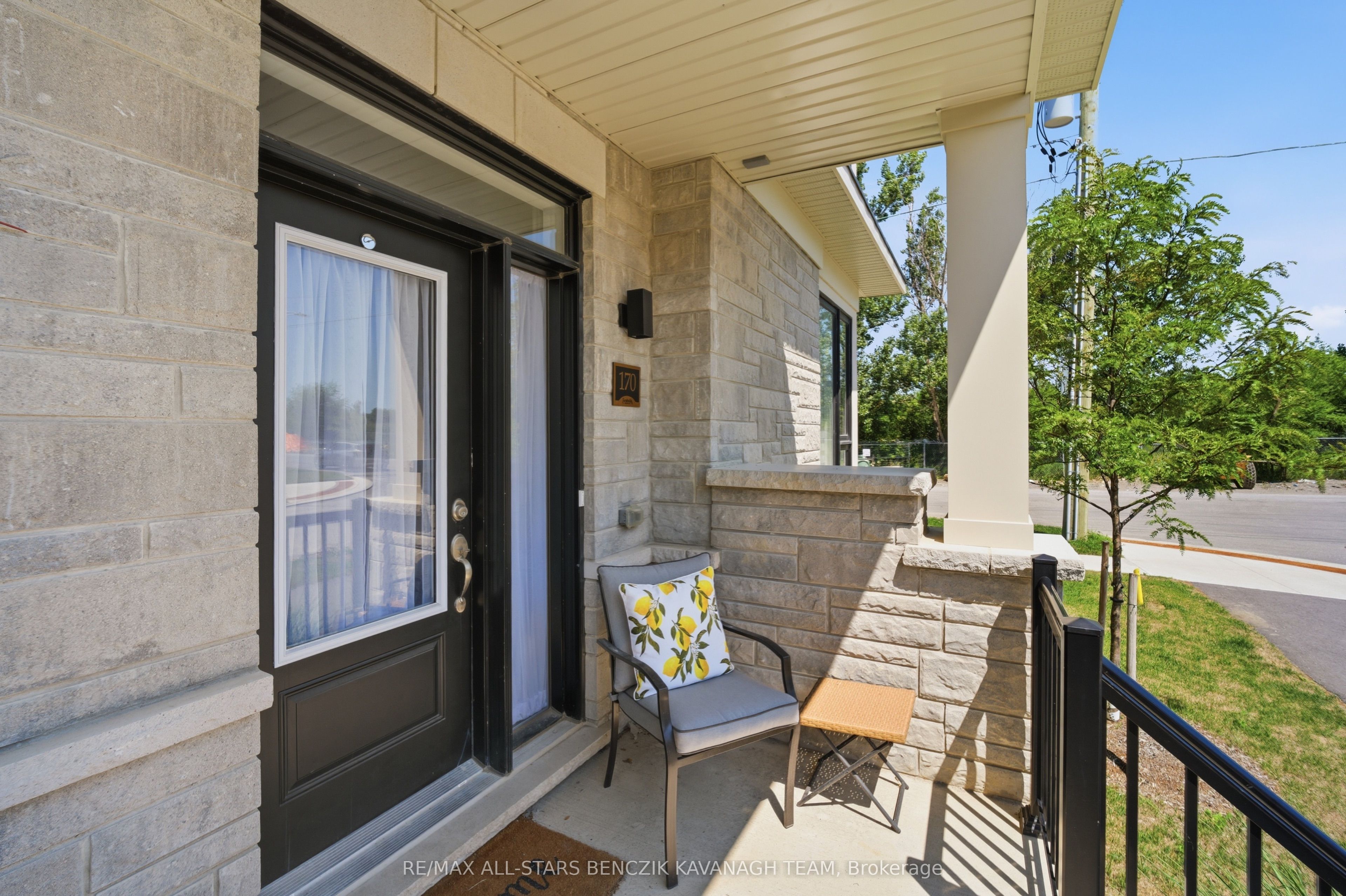 170 Alcorn Drive, Kawartha Lakes, ON K9V 0T2 photo 3