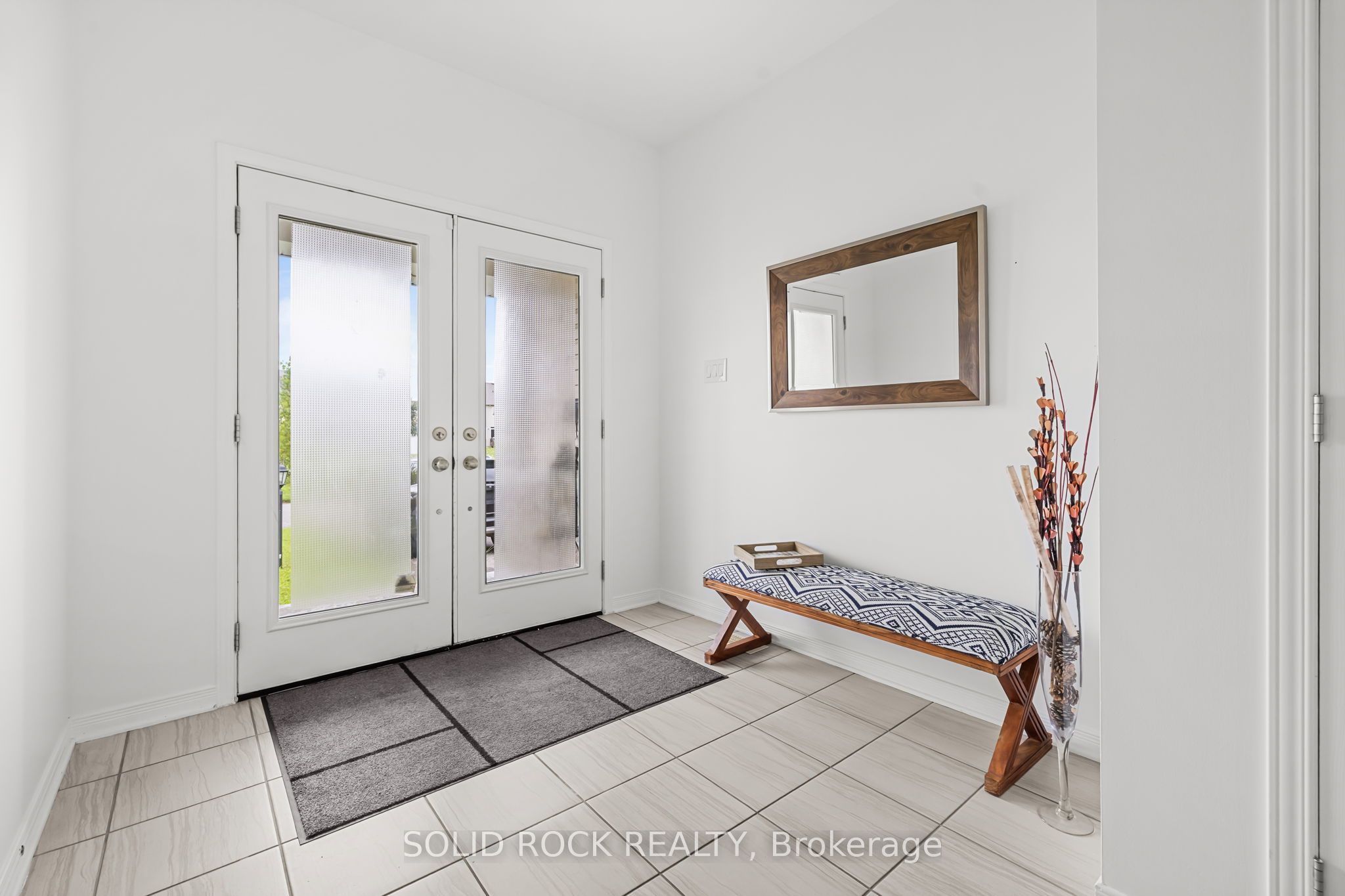 6617 Calwood Avenue E, Greely - Metcalfe - Osgoode - Vernon and Area, ON K4P 1H1 photo 2