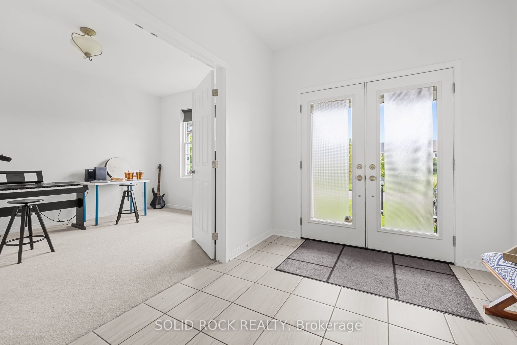 6617 Calwood Avenue E, Greely - Metcalfe - Osgoode - Vernon and Area, ON K4P 1H1 photo 3