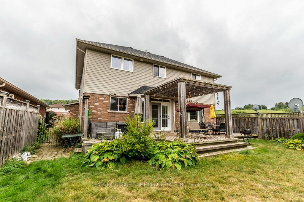 14 Anastasia Drive, Kitchener, ON N2C 2T7 photo 4
