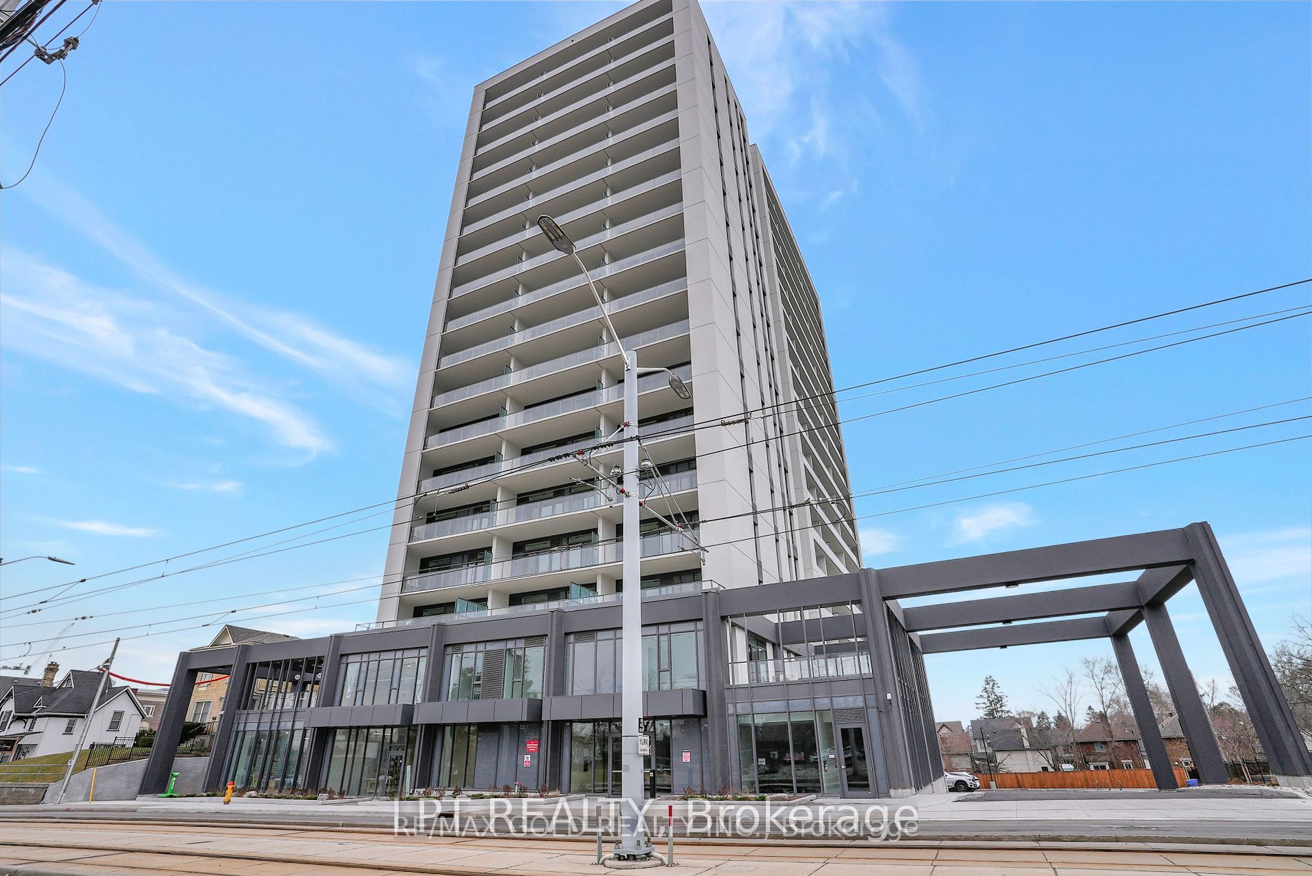 741 King Street W 1313, Kitchener, ON N2G 1E5