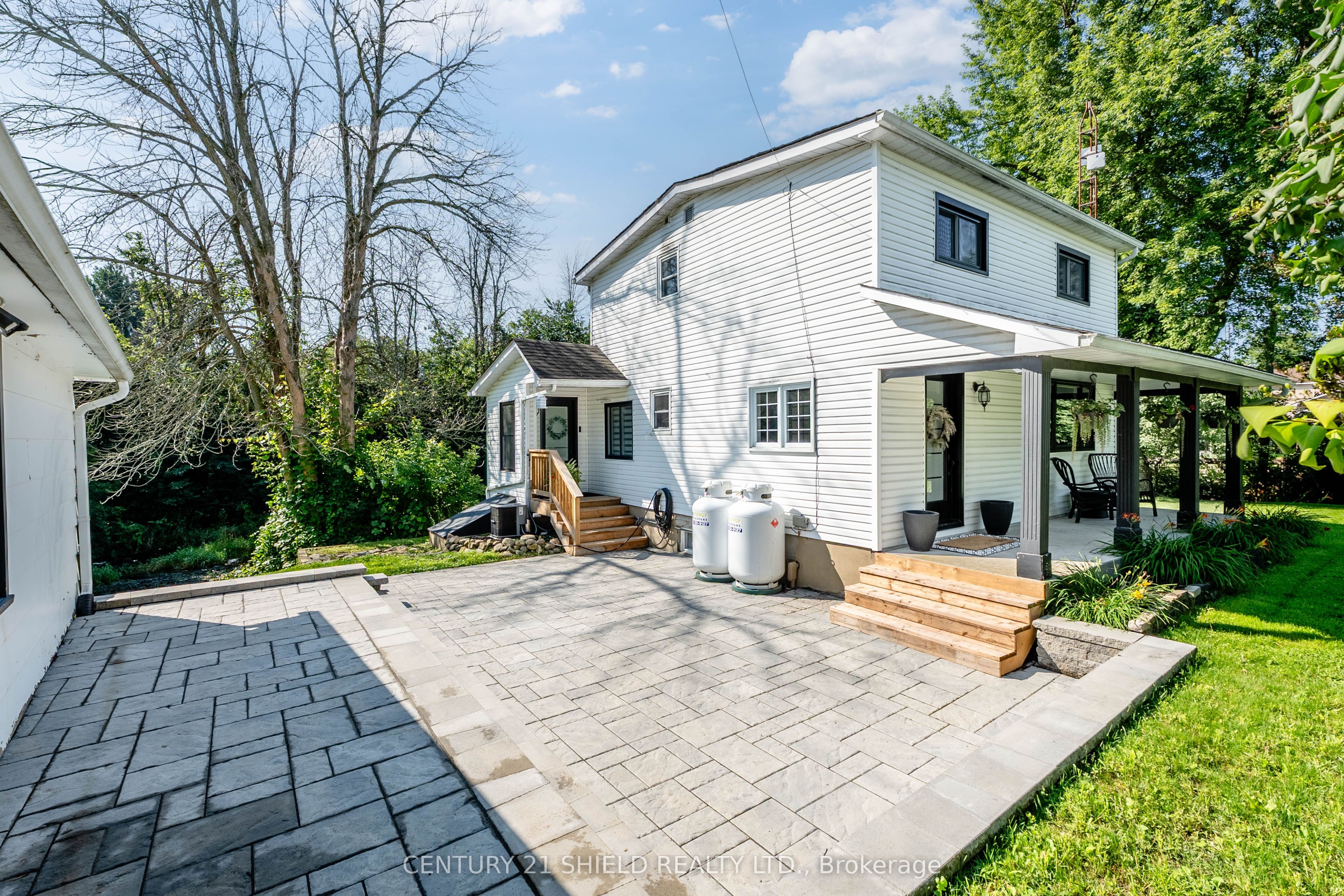 17648 Island Road, South Stormont, ON K0C 1S0 photo 2