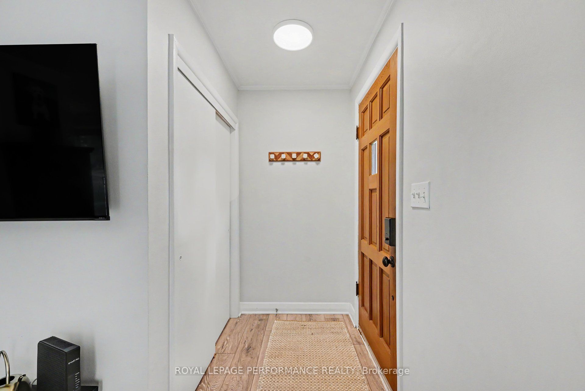 1 Adam Dixon Avenue, South Stormont, ON K0C 1P0 photo 5