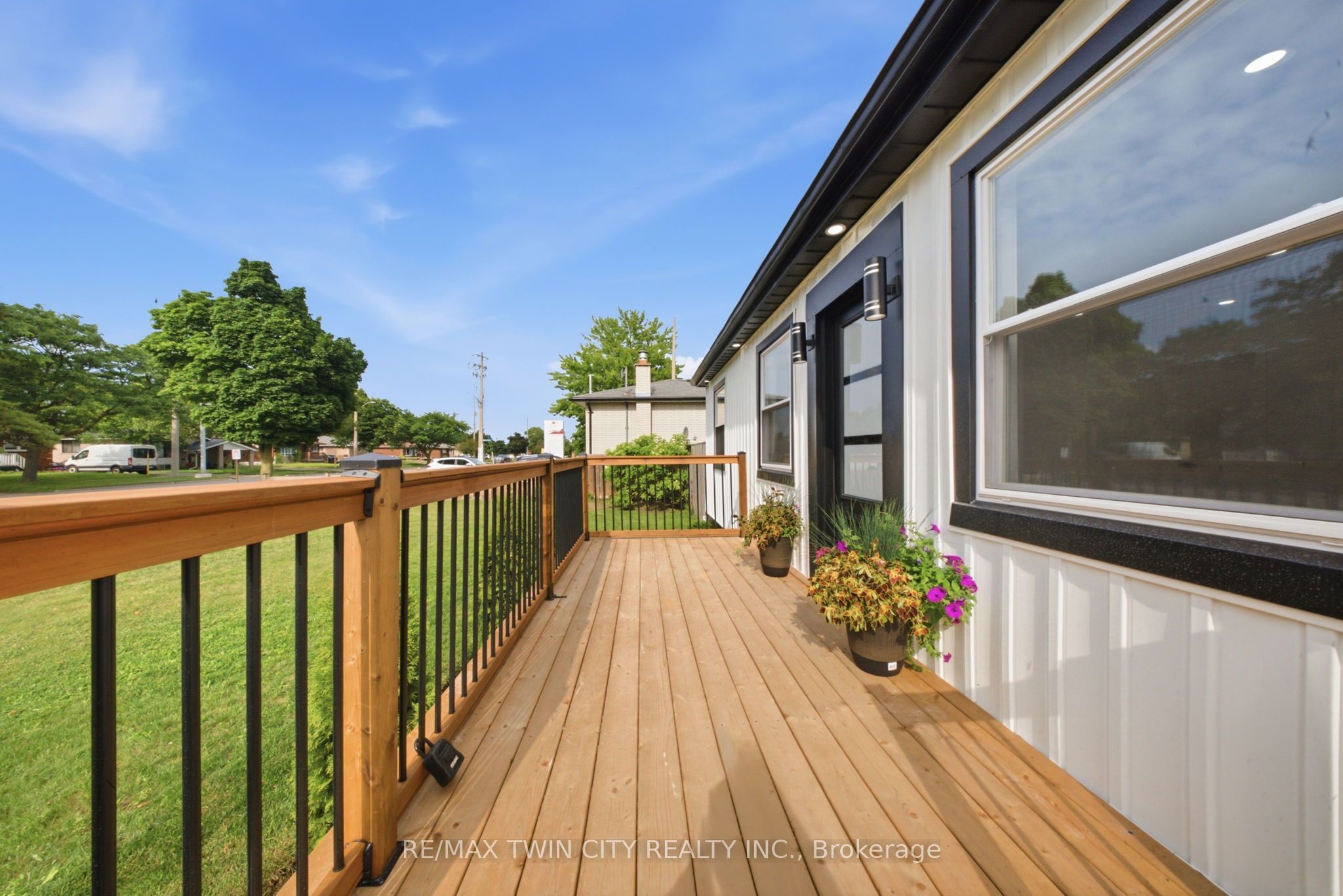 92 Fairview Drive, Brantford, ON N3R 2W9 photo 5