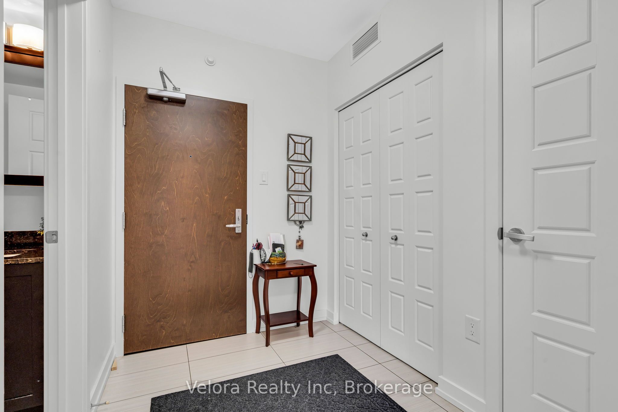 316 Bruyere Street 220, Lower Town - Sandy Hill, ON K1N 0C3 photo 4