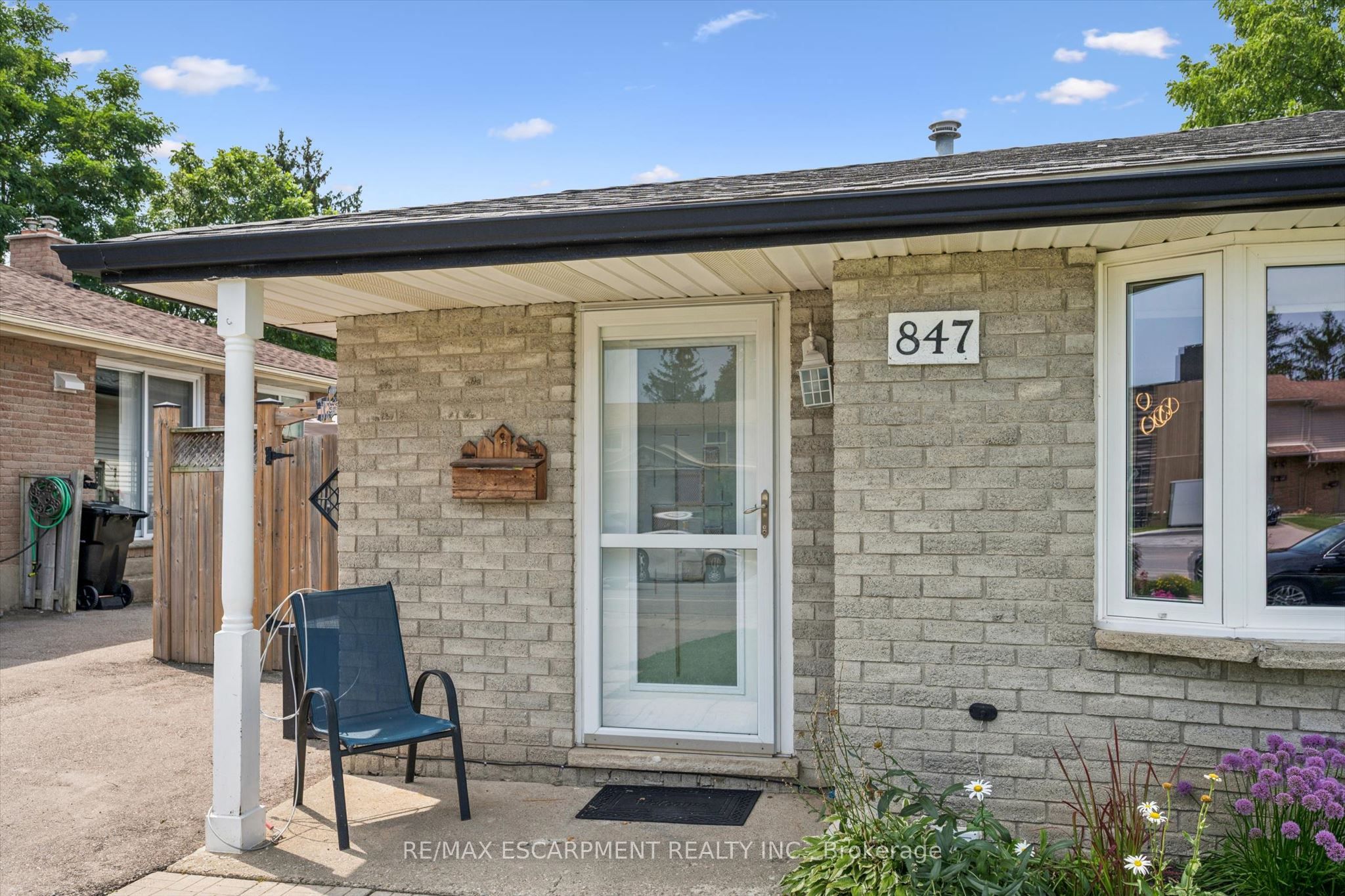 847 Doon Village Road, Kitchener, ON N2P 1A1 photo 4