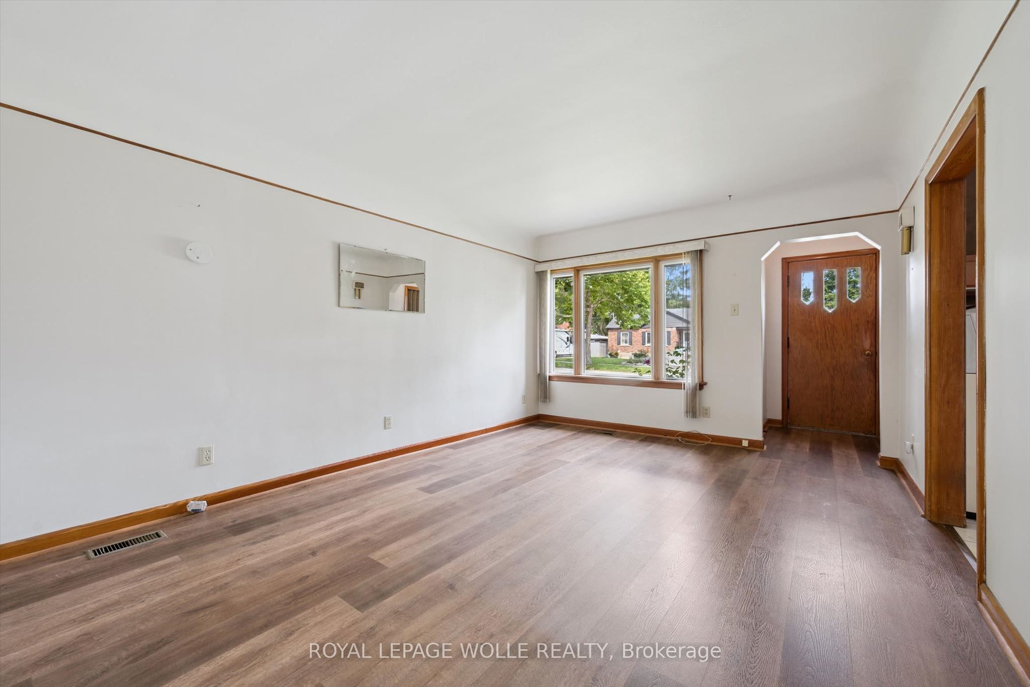 195 Blucher Street, Kitchener, ON N2H 5V6 photo 3
