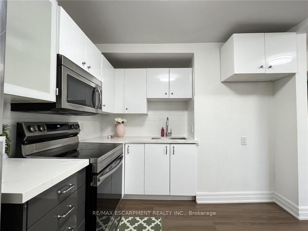 1164 CANNON Street E UPPER, Hamilton, ON L8L 2K1