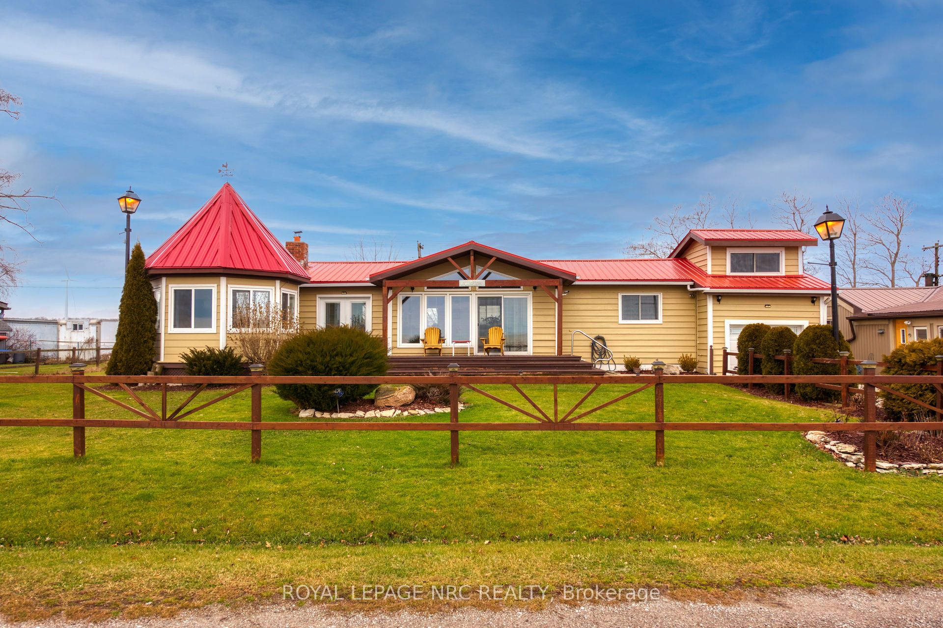 817 Lakeshore Road, Haldimand, ON N0A 1P0