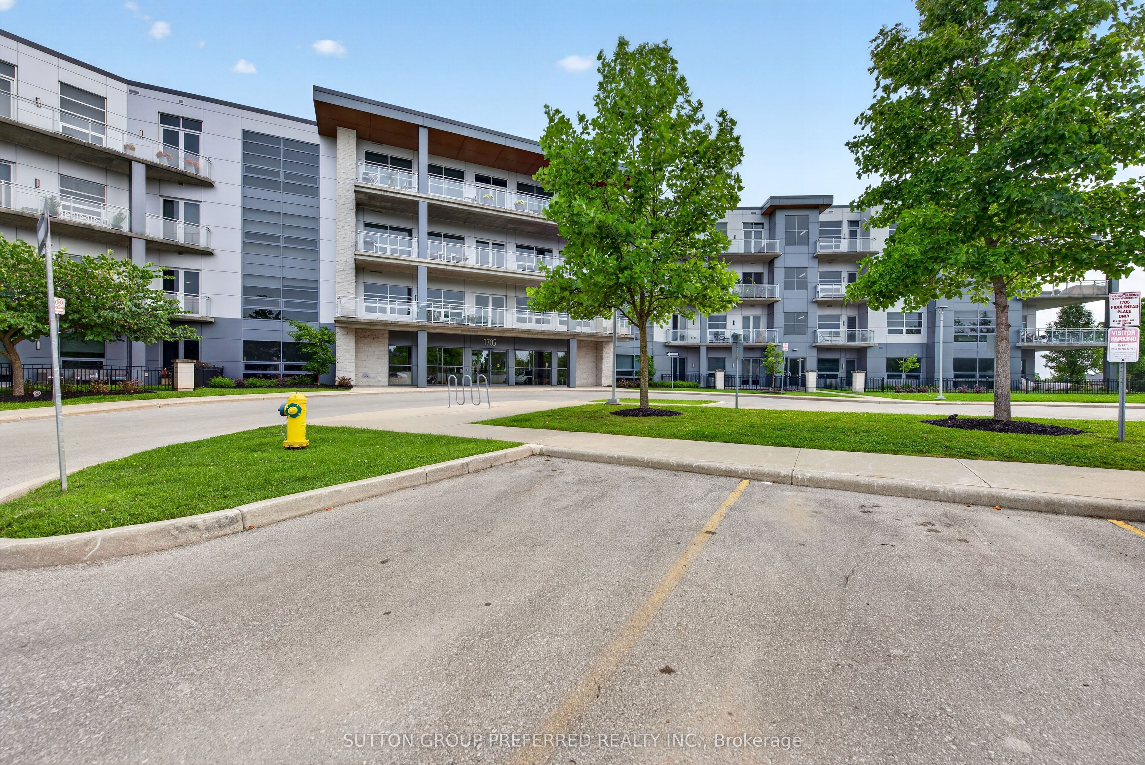 1705 Fiddlehead Place 102, London North, ON N6G 5M6