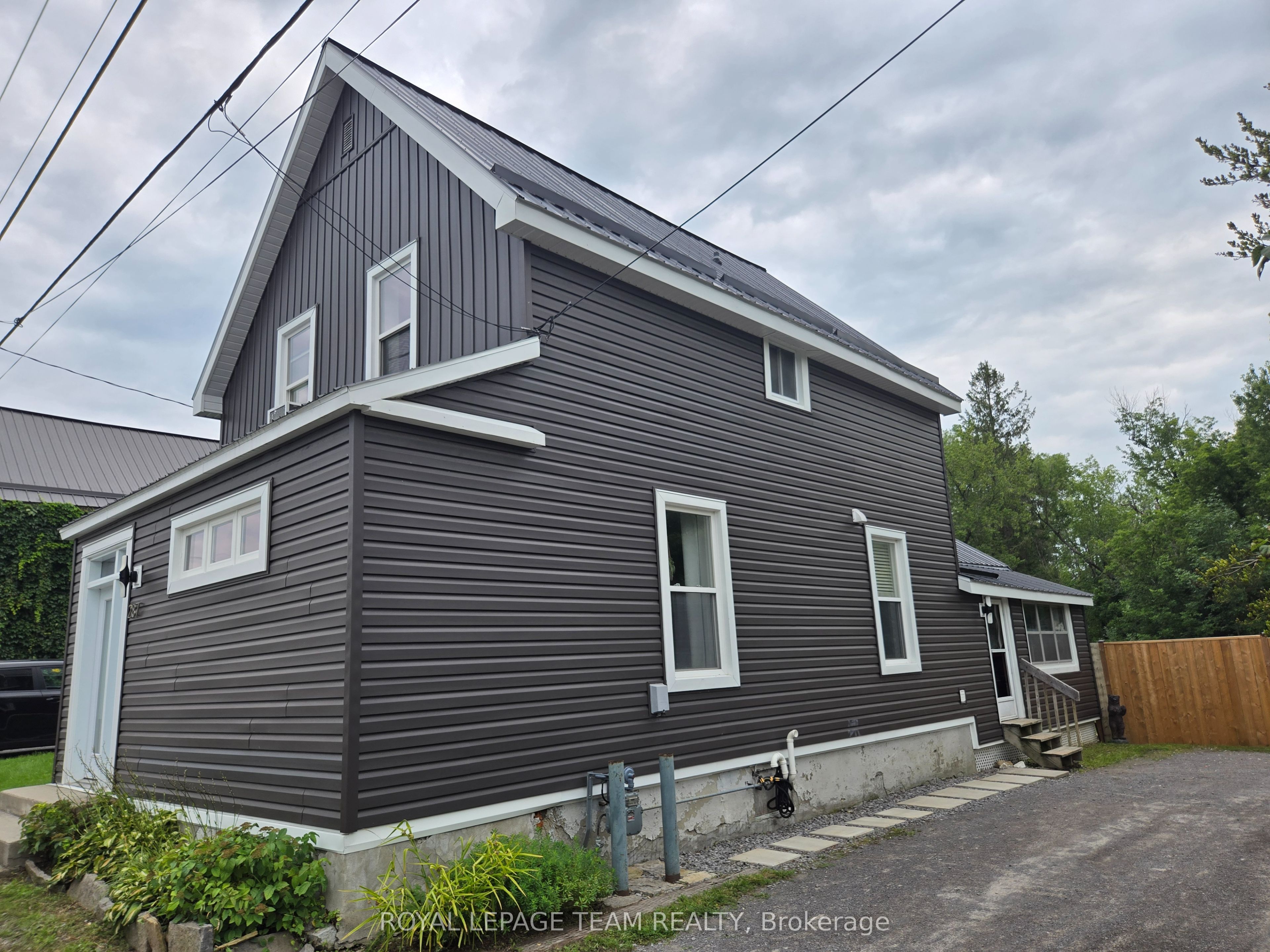 287 Water Street, Mississippi Mills, ON K0A 1A0 photo 3
