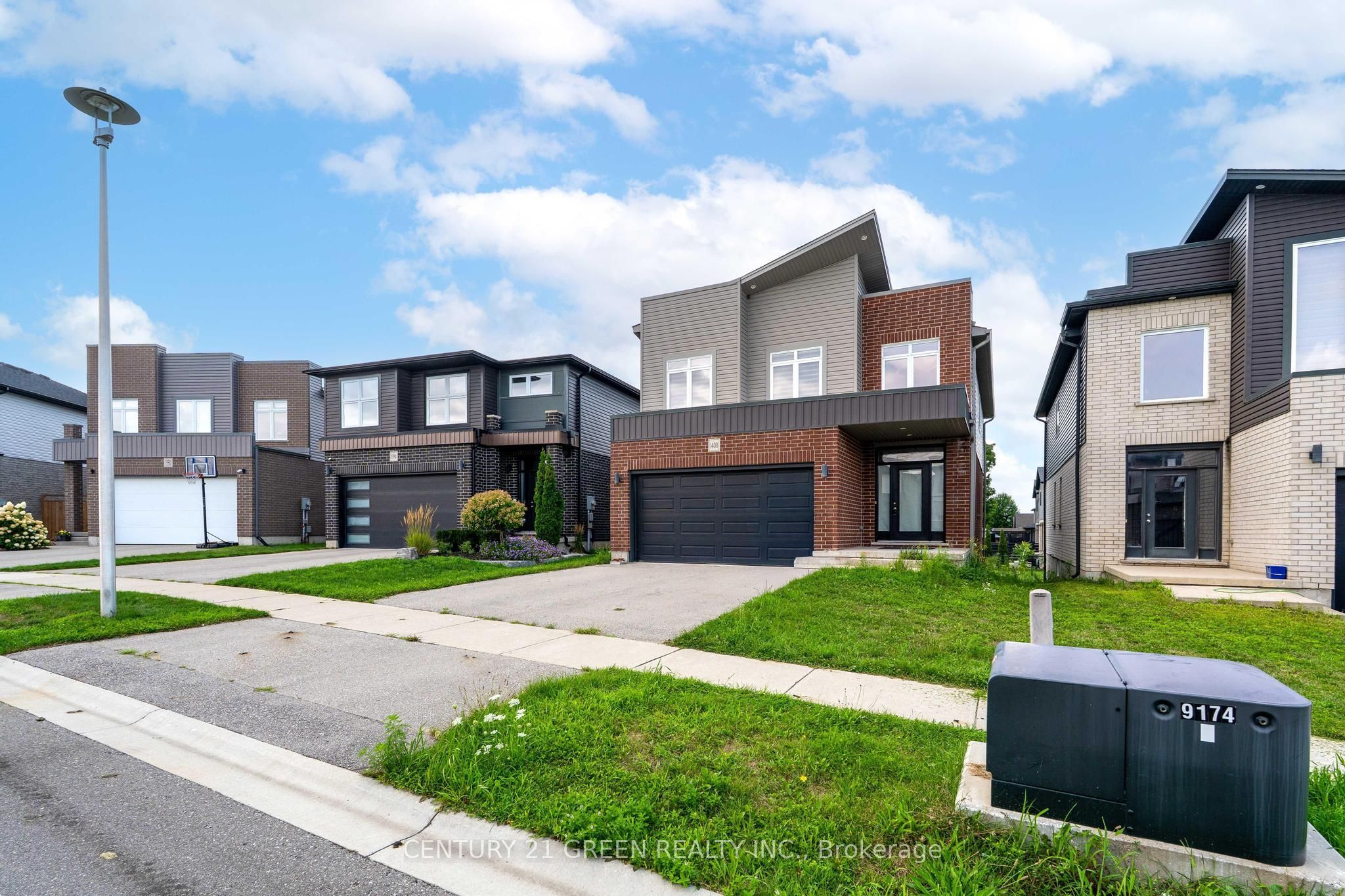 1400 Sandbar Street, London North, ON N6G 0G8 photo 3