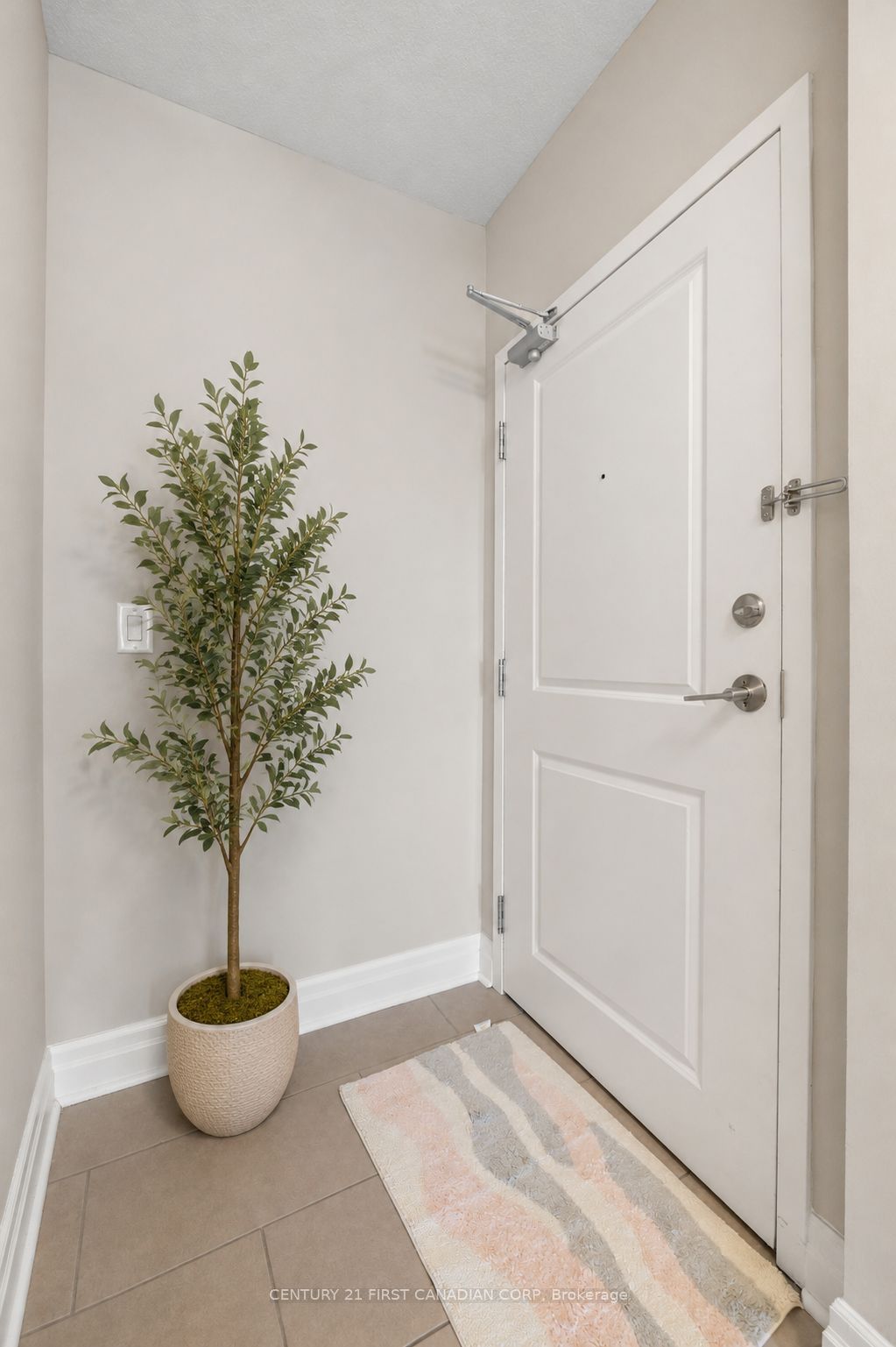 240 Village Walk Boulevard, London North, ON N6G 0P6 photo 4
