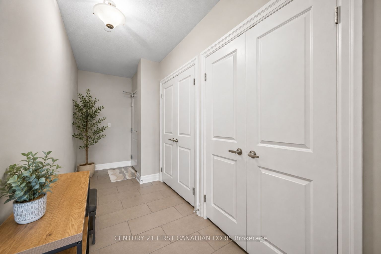 240 Village Walk Boulevard, London North, ON N6G 0P6 photo 5