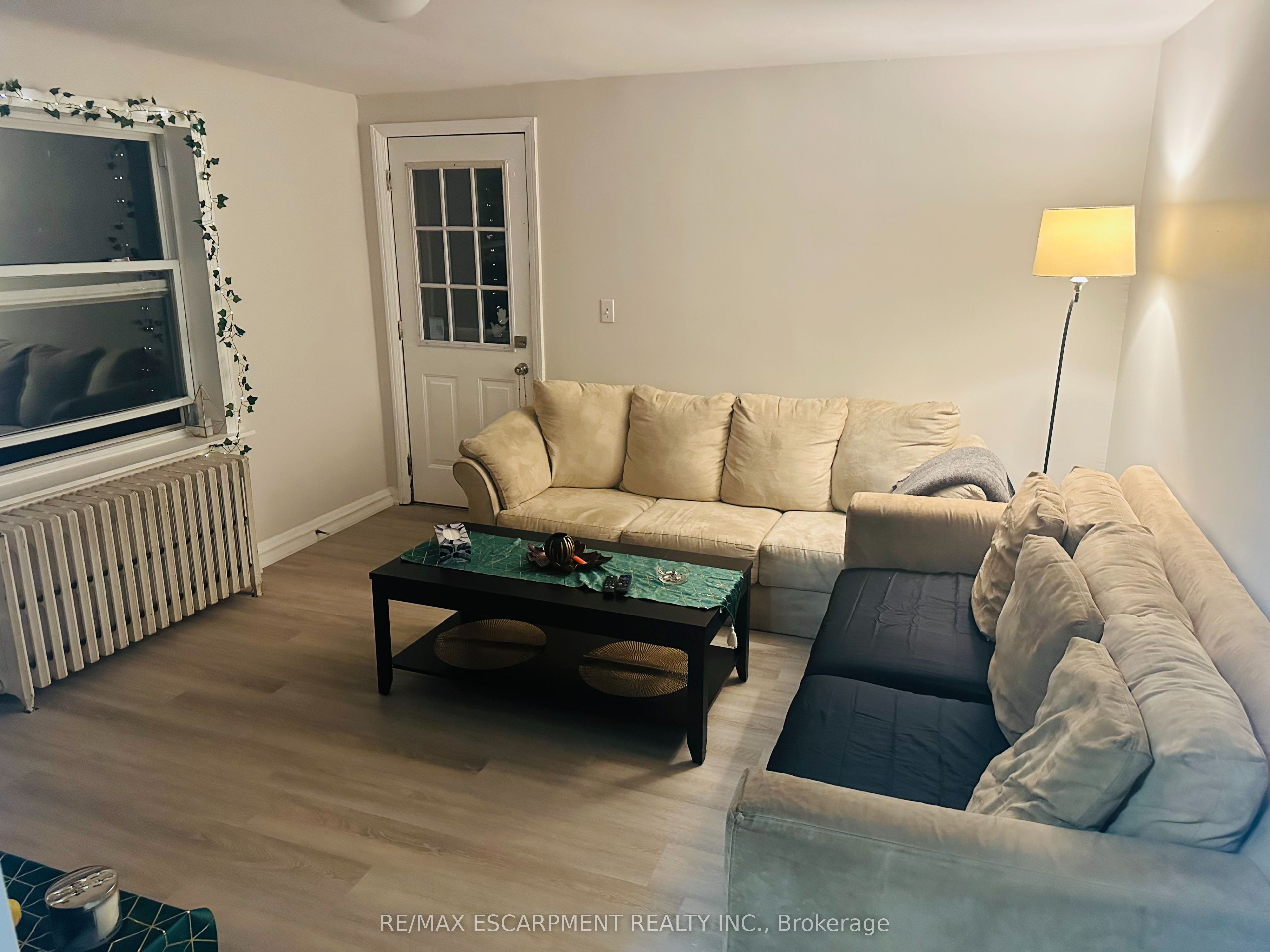 264 King Street 3, Welland, ON L3B 3J8