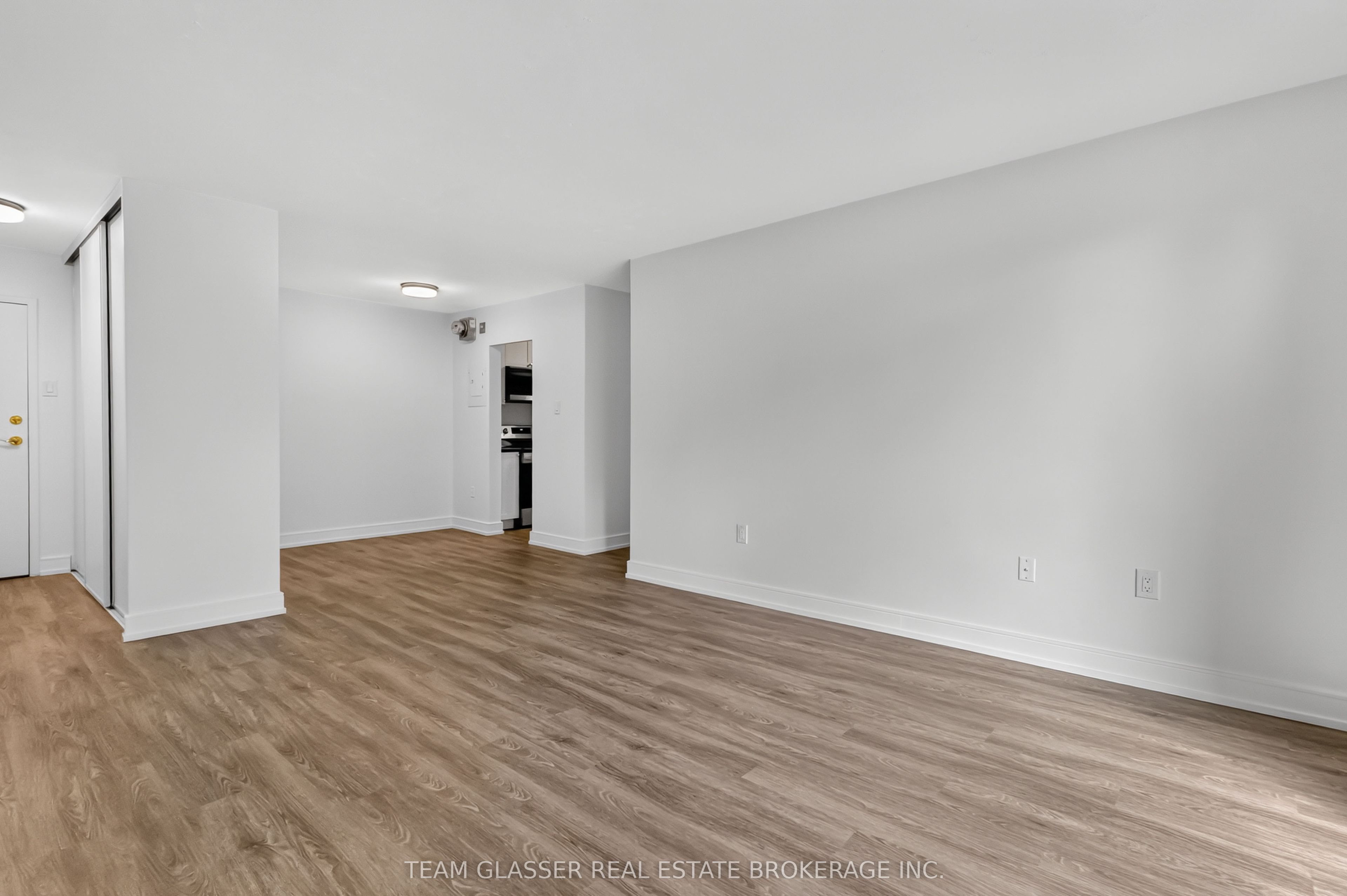 735 Wonderland Road S 302, London South, ON N6K 1M1 photo 5