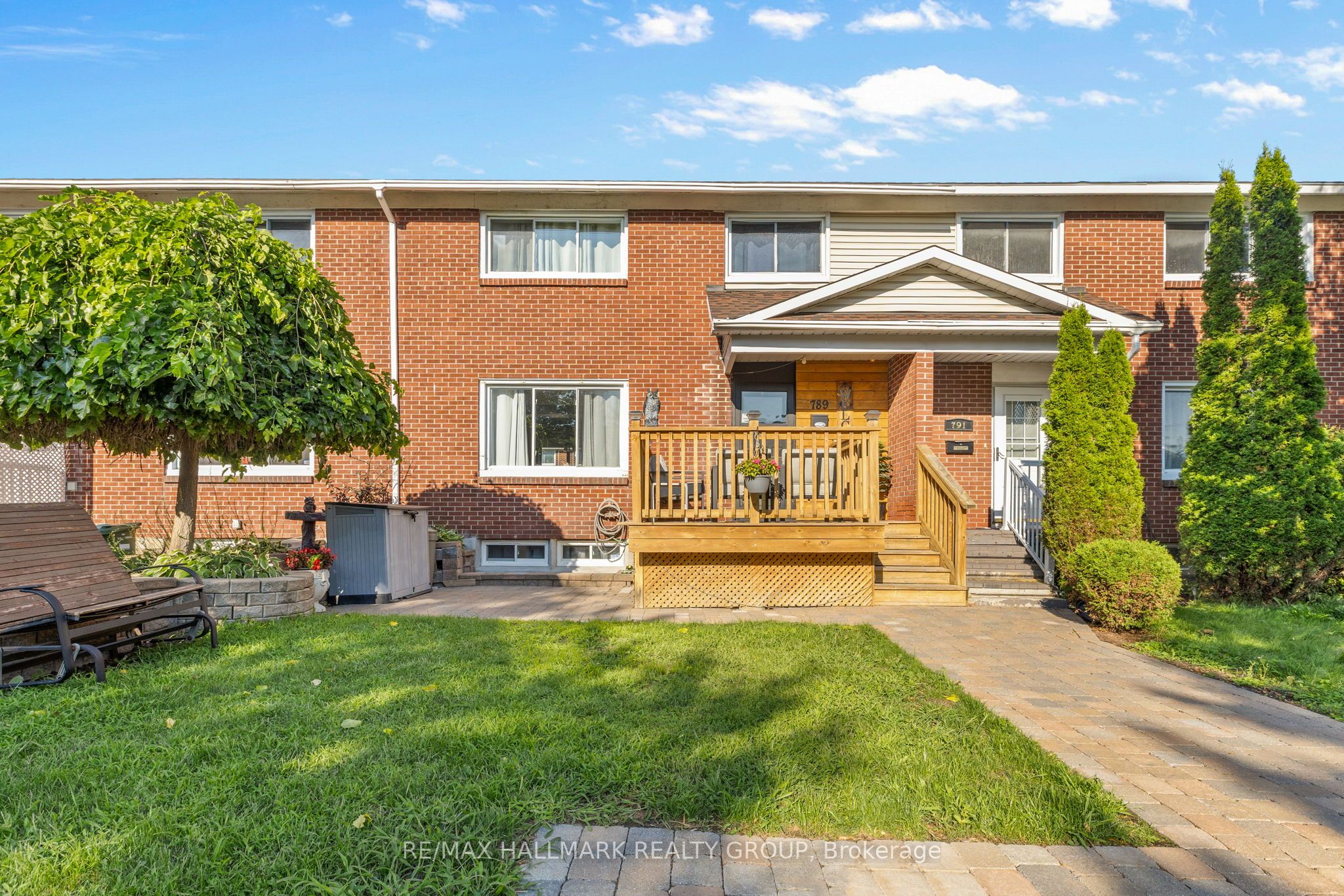 789 Borthwick Avenue, Overbrook - Castleheights and Area, ON K1K 2M5