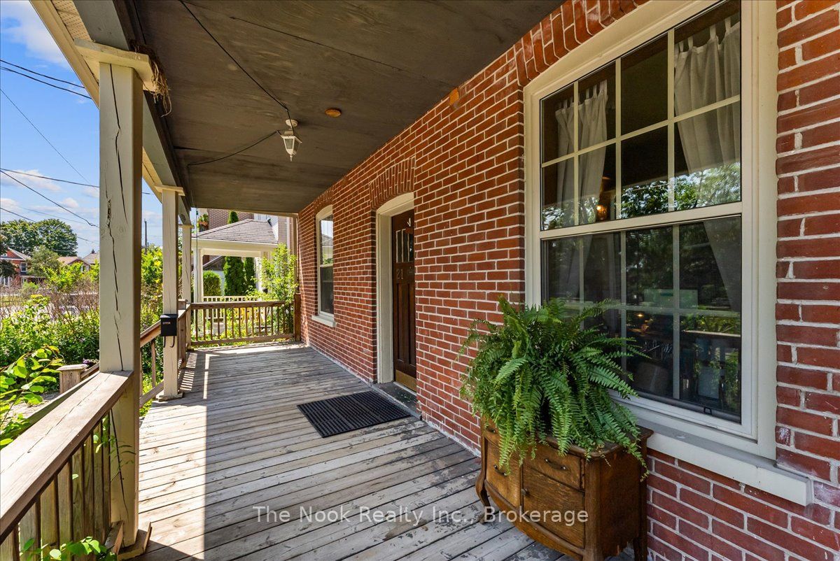21 Dennistoun Avenue, Peterborough, ON K9H 5P8 photo 4
