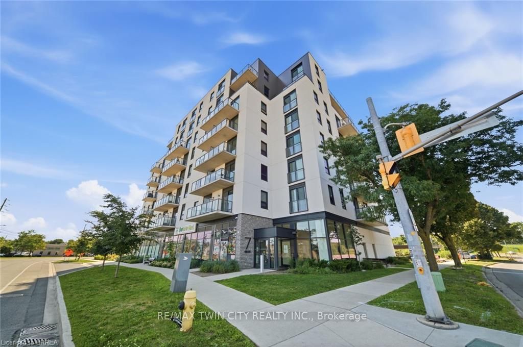 7 Erie Avenue 202, Brantford, ON N3S 2E7