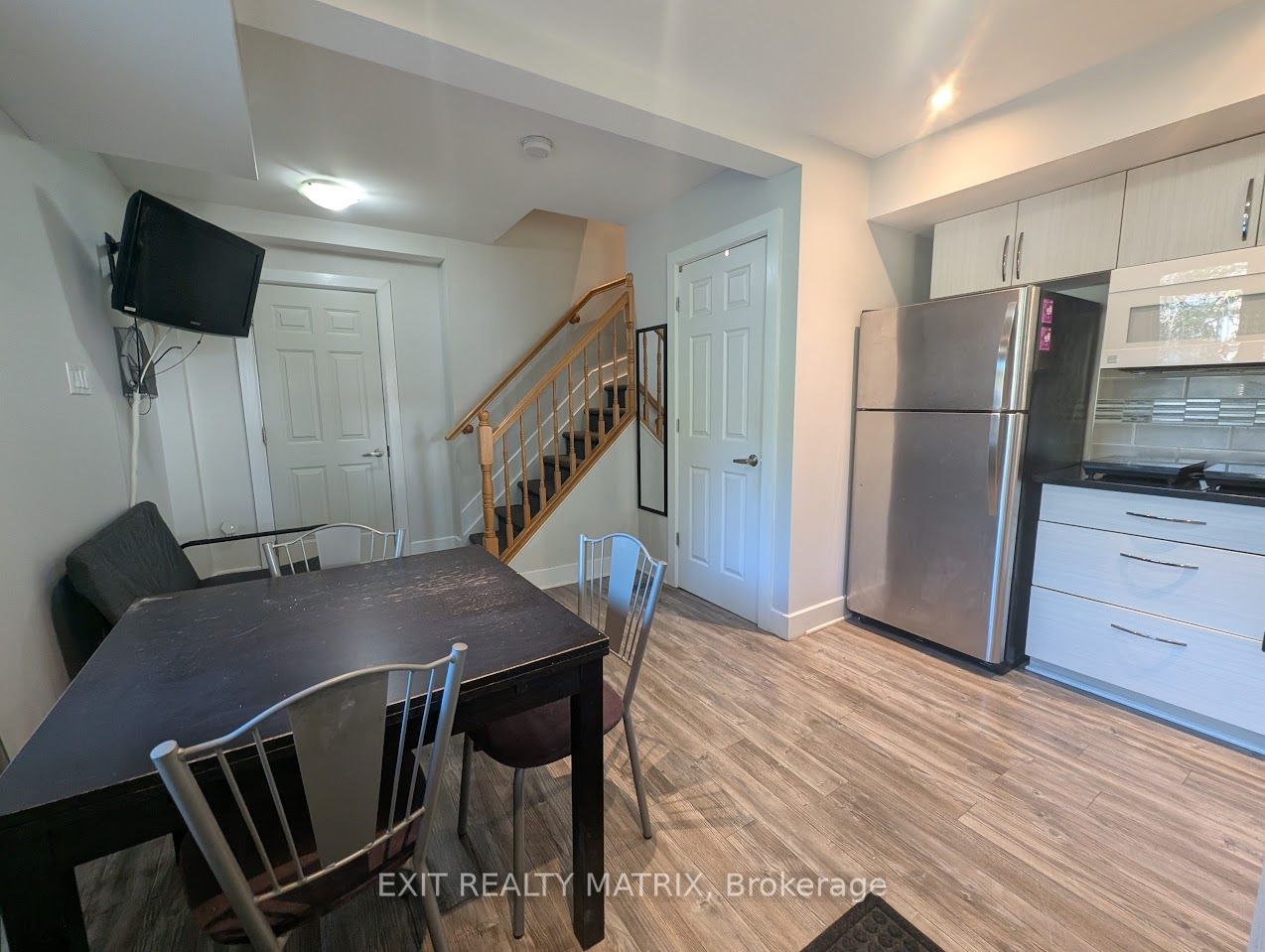 222 Blackburn Avenue B, Lower Town - Sandy Hill, ON K1N 8A8 photo 4