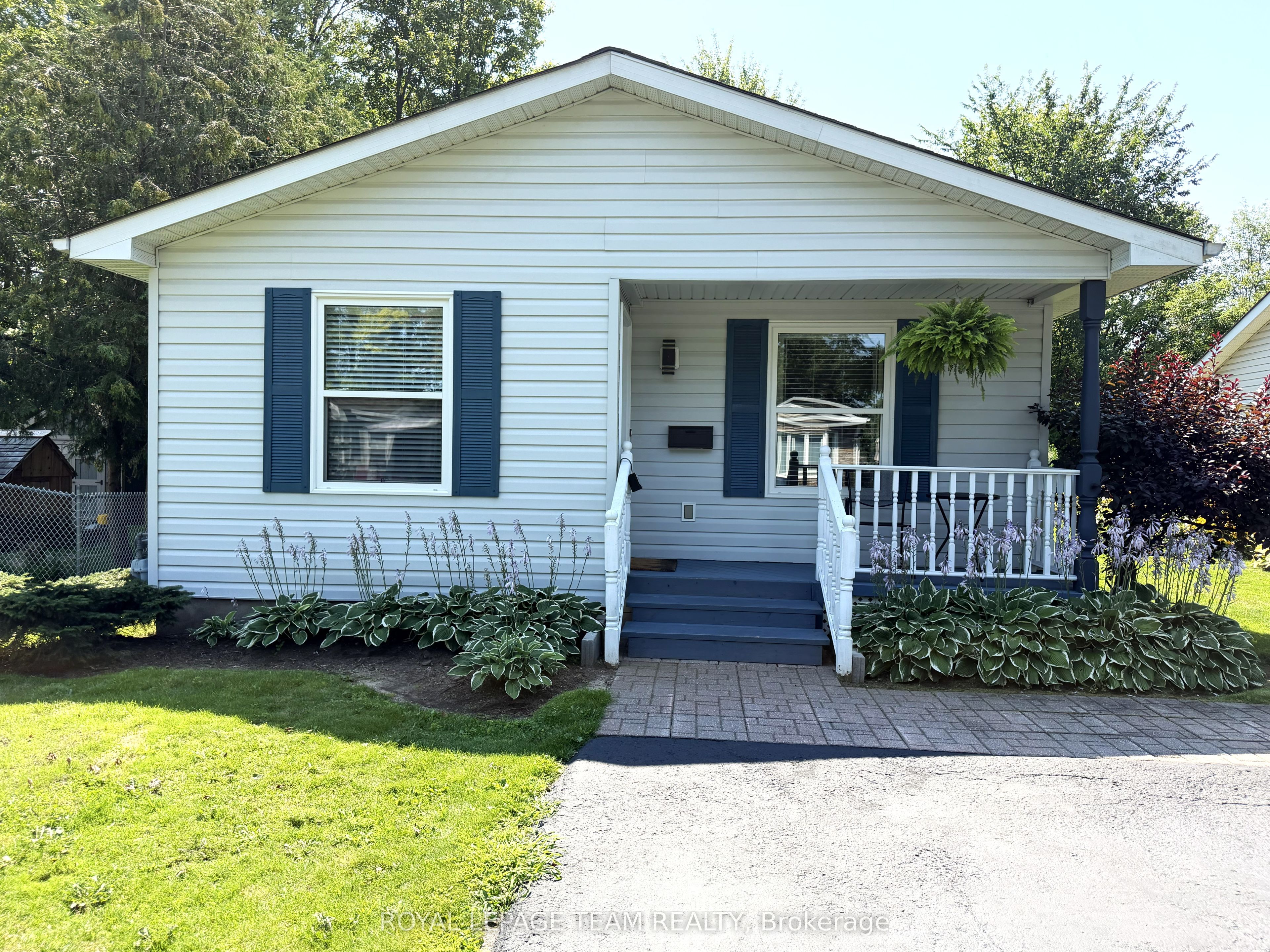1028 Teena Colleen Private, Greely - Metcalfe - Osgoode - Vernon and Area, ON K4P 1C8