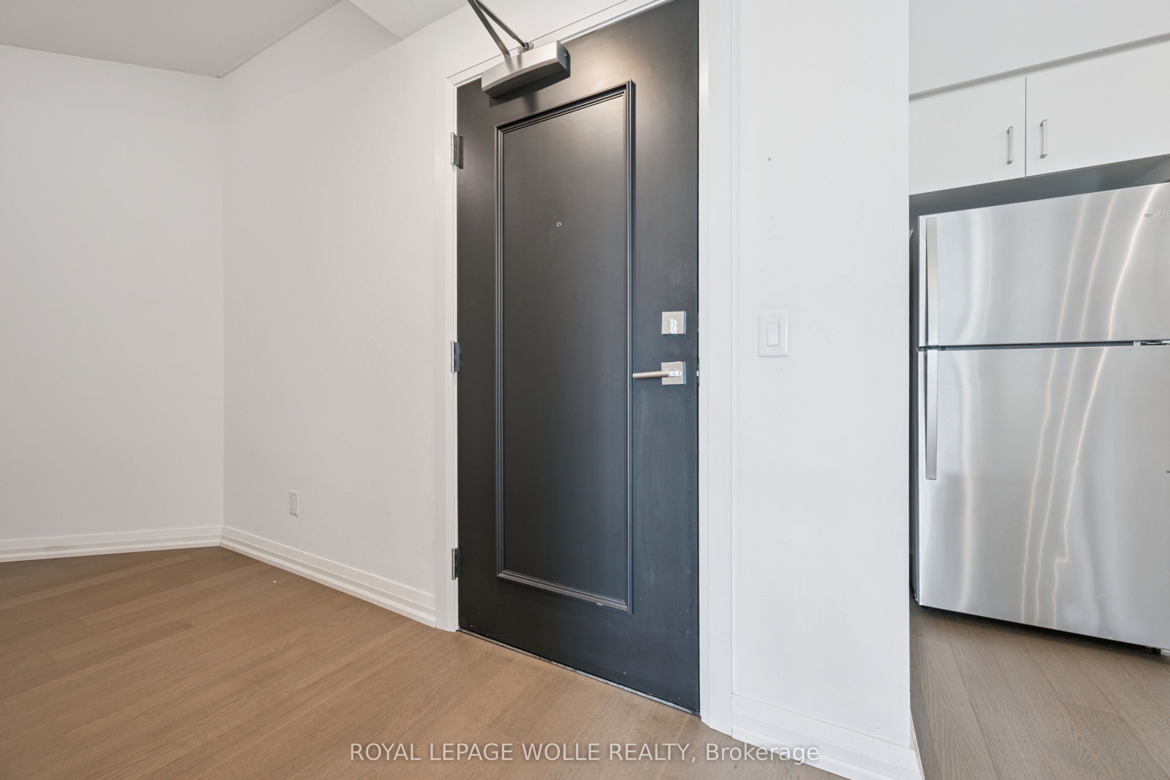 155 Caroline Street S 1807, Waterloo, ON N2L 0J8 photo 3