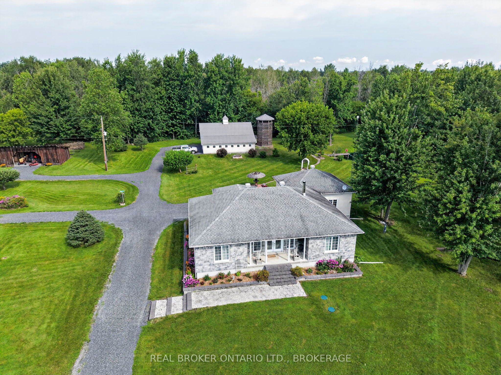 18523 Kenyon Conc Rd 1 Road, North Glengarry, ON K0C 1B0