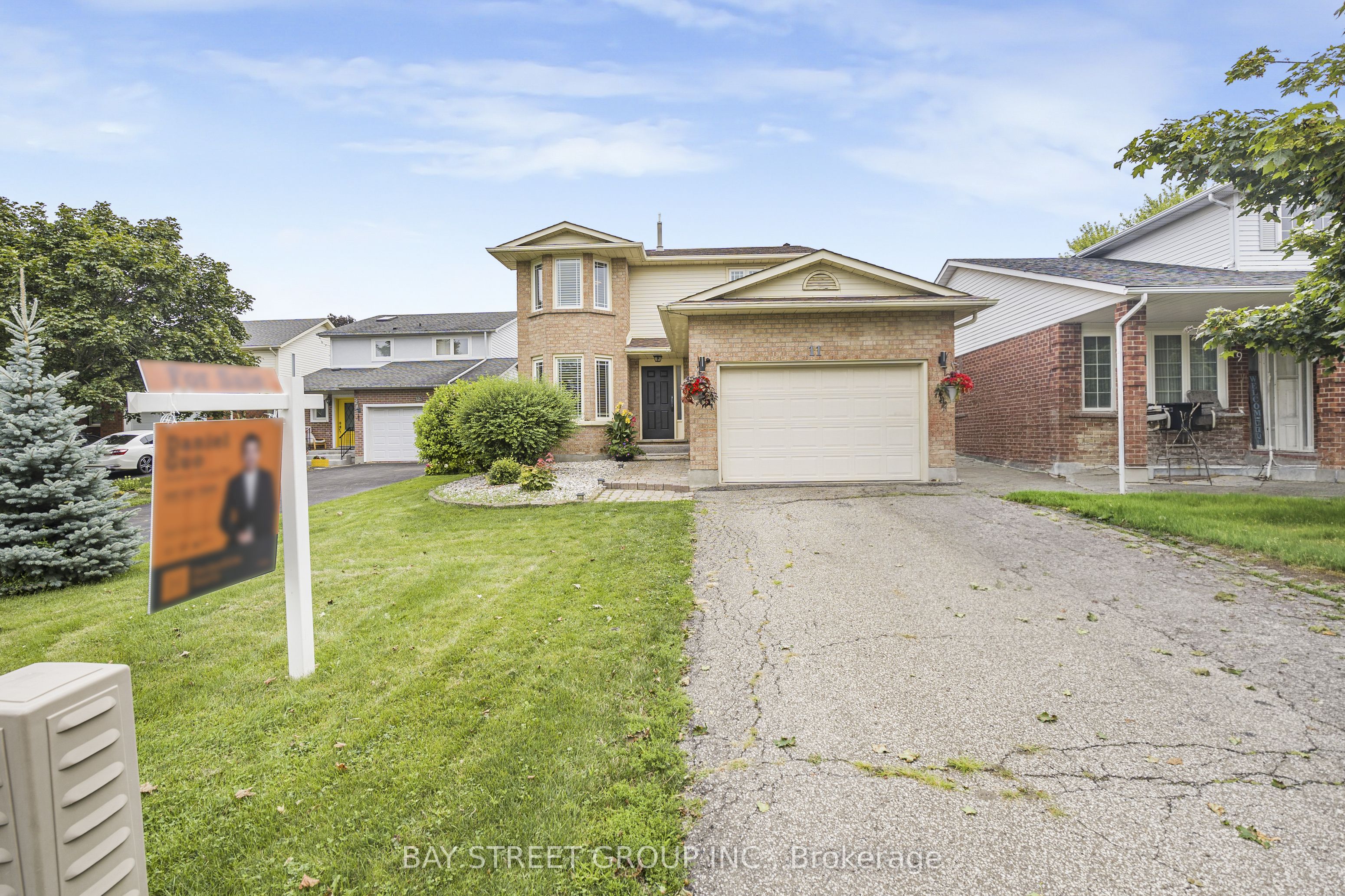 11 Coleman Court, Thorold, ON L2V 4W3