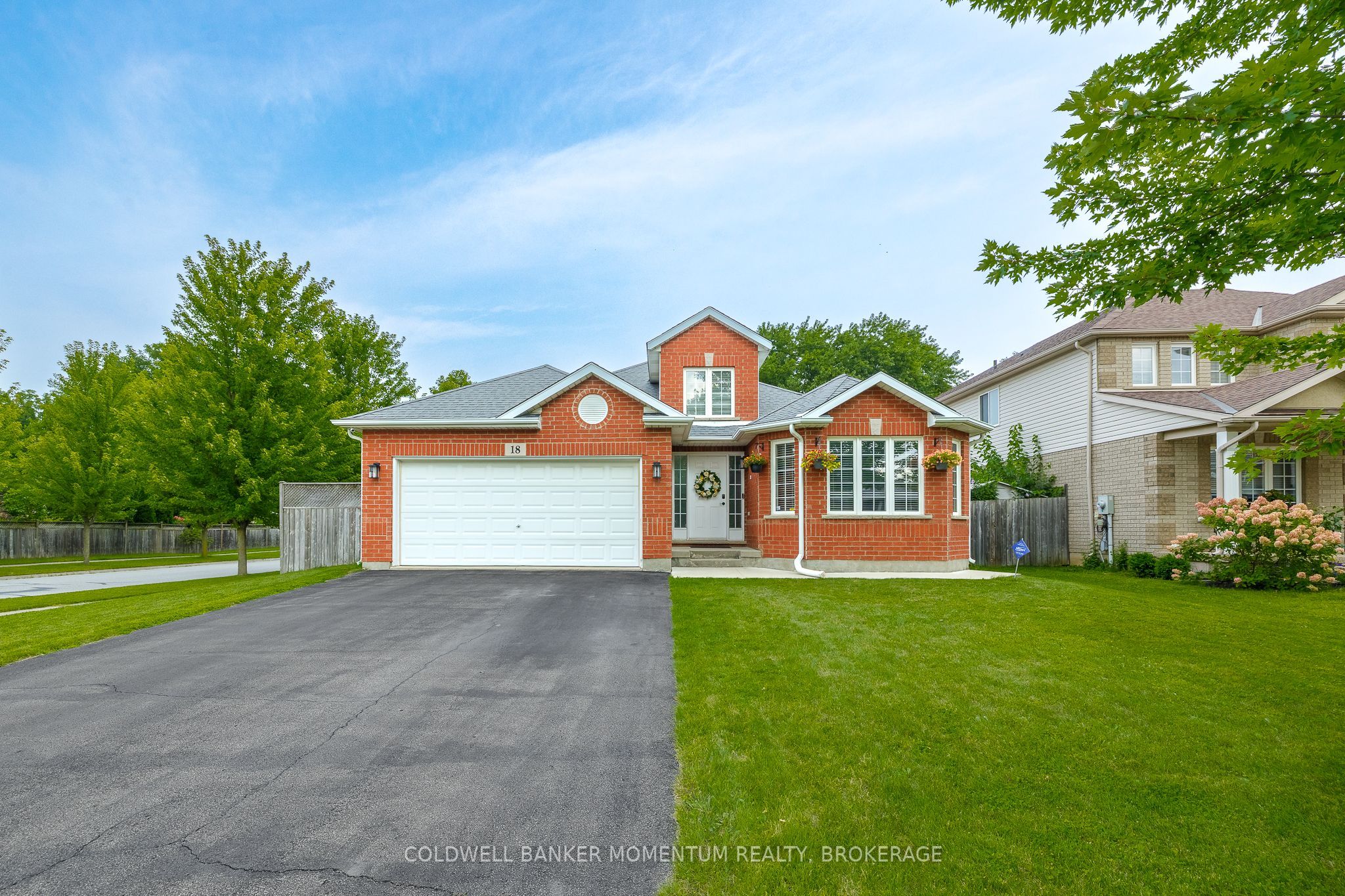 18 LORETTA Drive, Niagara-on-the-Lake, ON L0S 1T0 photo 3