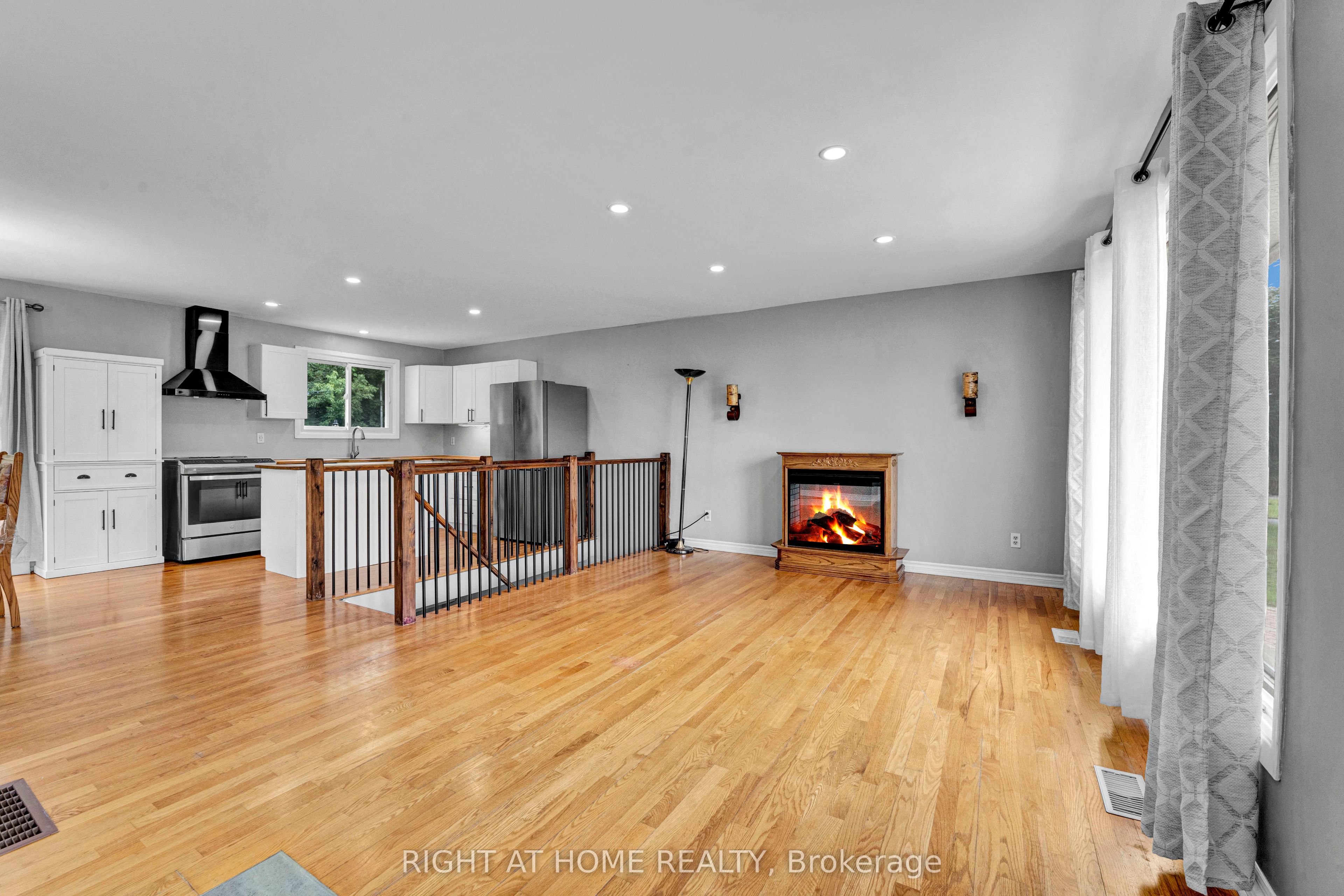 987 St Jacques Street, Clarence-Rockland, ON K4K 1C1 photo 3