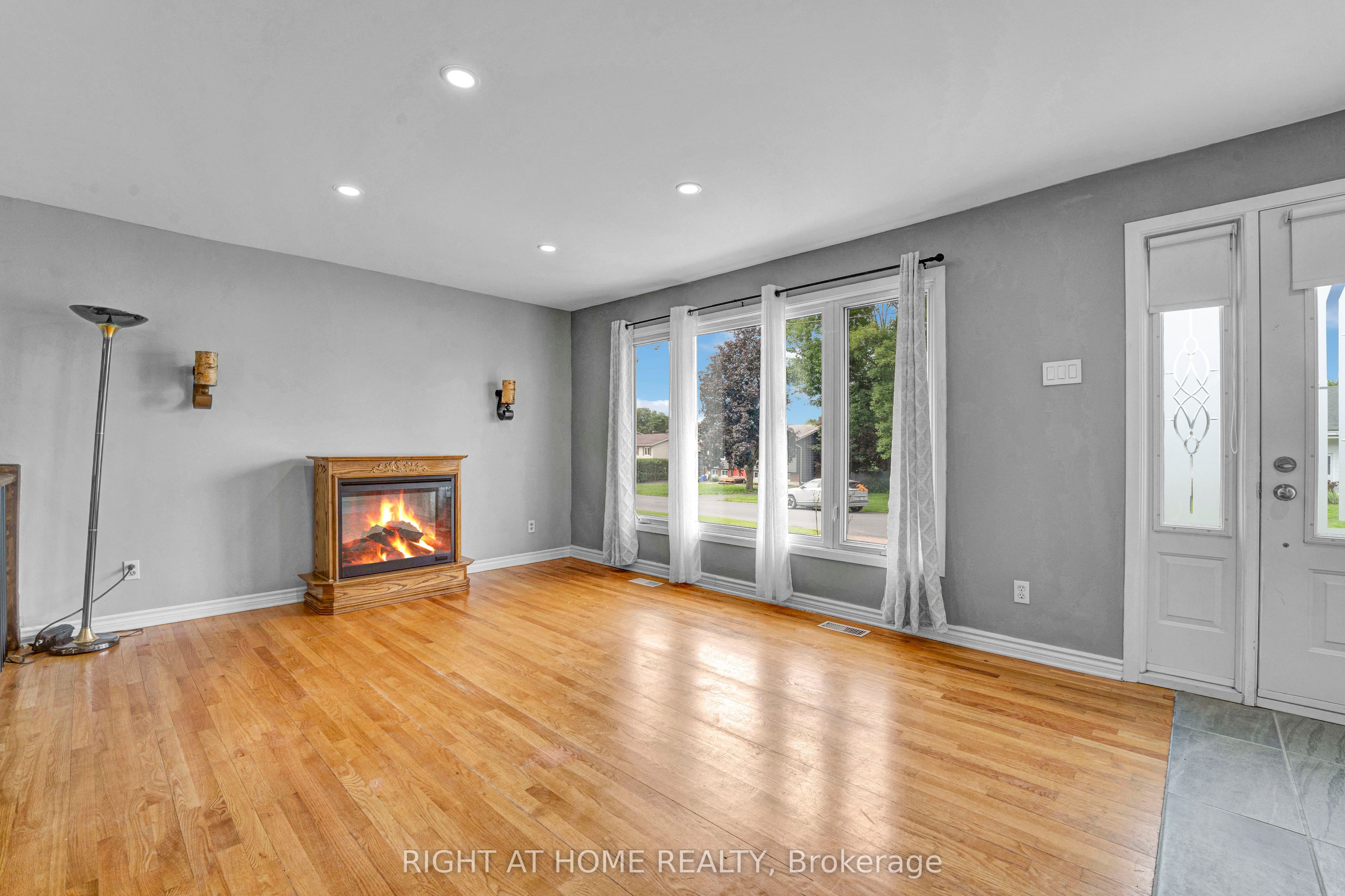 987 St Jacques Street, Clarence-Rockland, ON K4K 1C1 photo 5