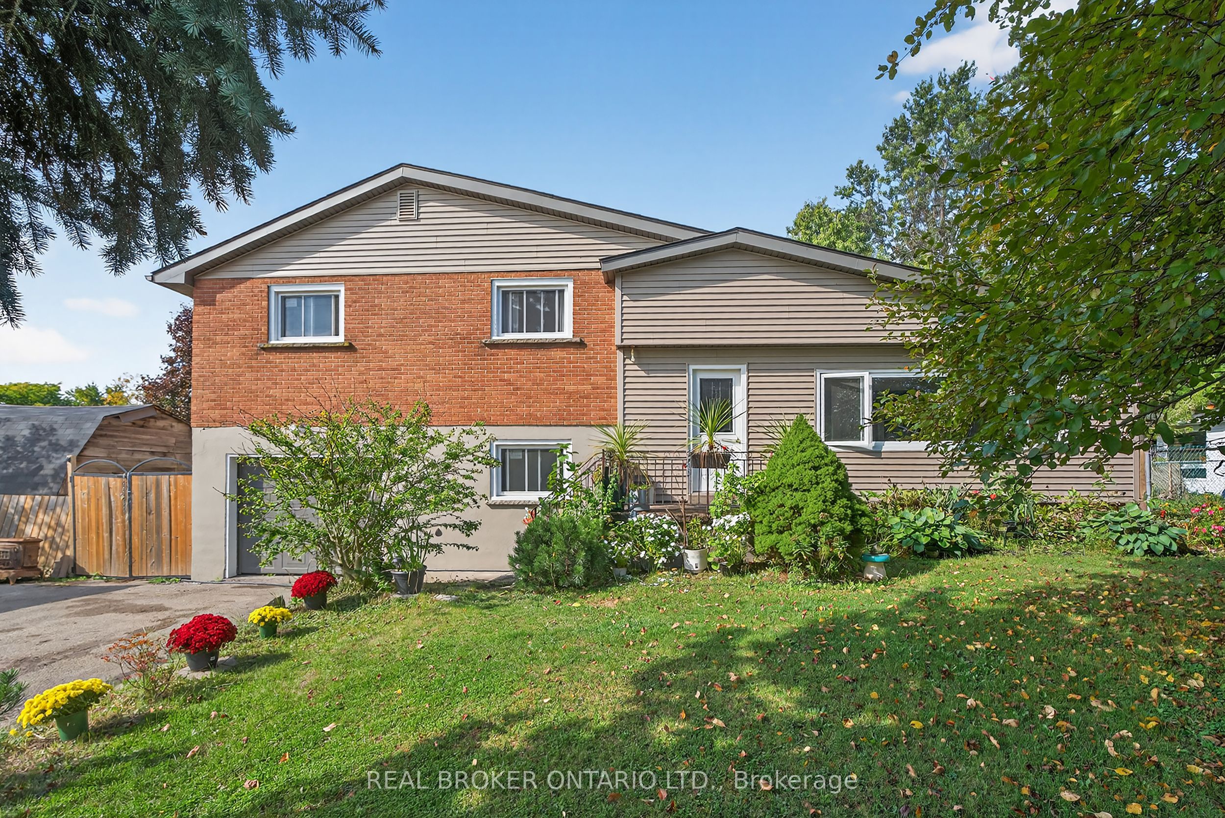 312 Old Guelph Road, Hamilton, ON L9H 5W4 photo 4