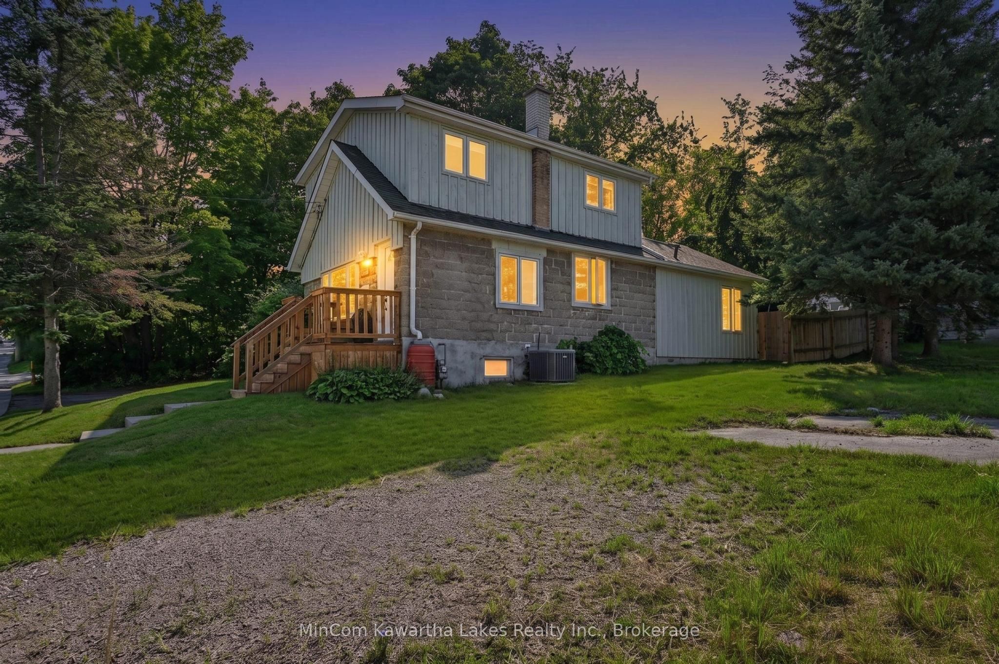 337 EUCLID Avenue, Peterborough, ON K9H 1M5
