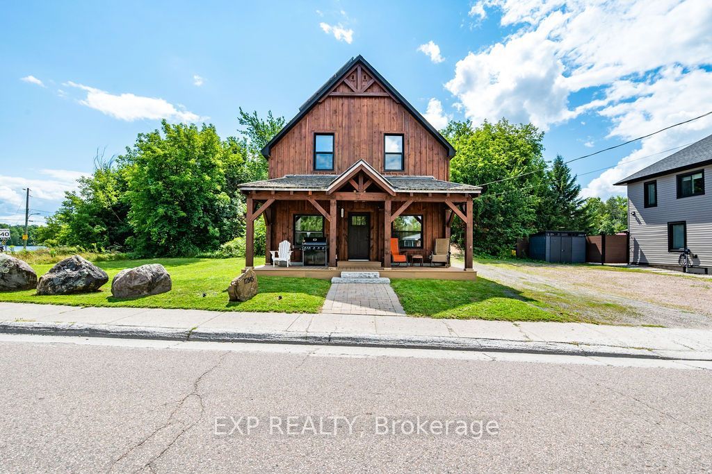 12595 Lanark Road, Greater Madawaska, ON K0J 1H0