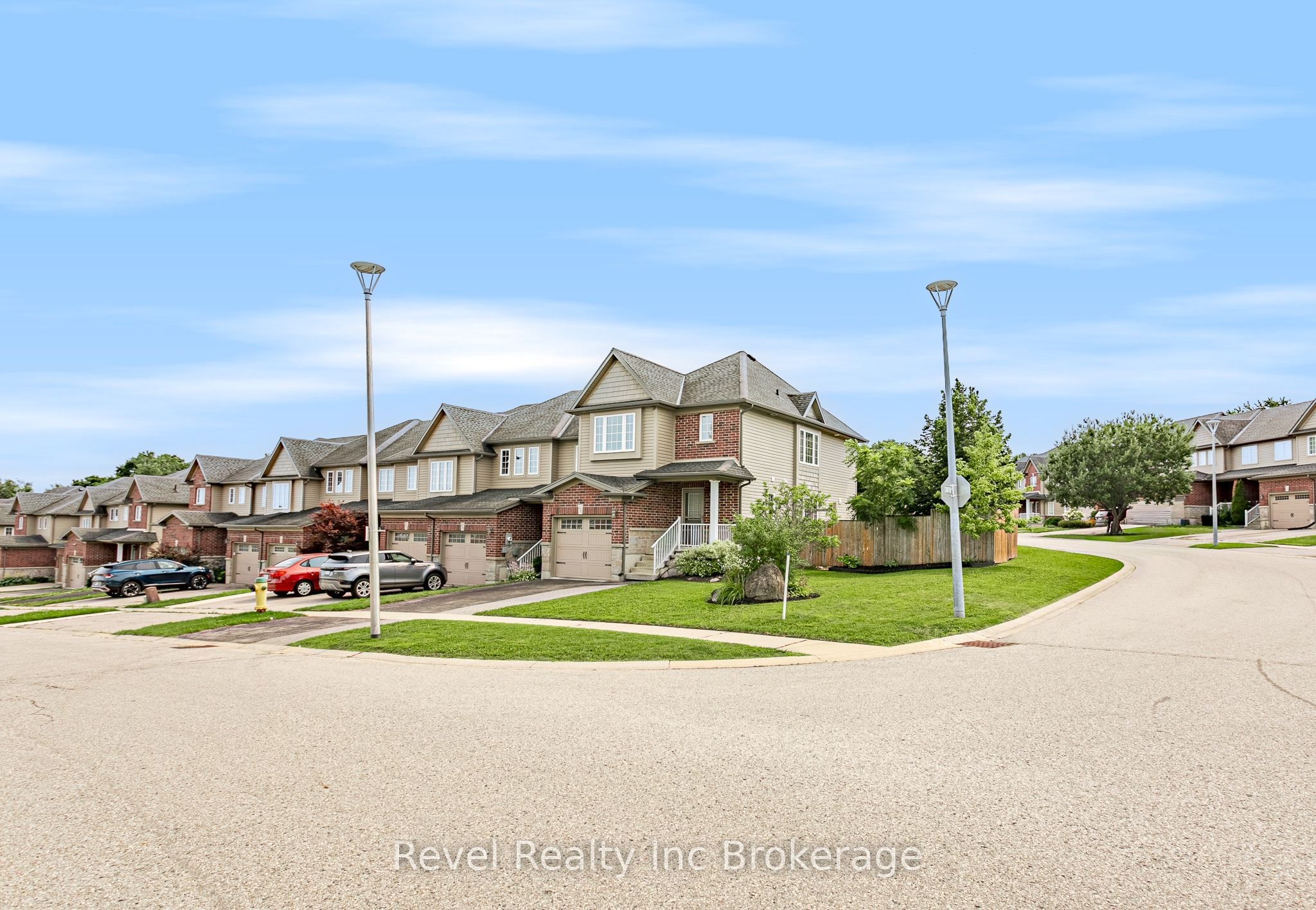 420 Sales Drive, Woodstock, ON N4S 0B6 photo 2