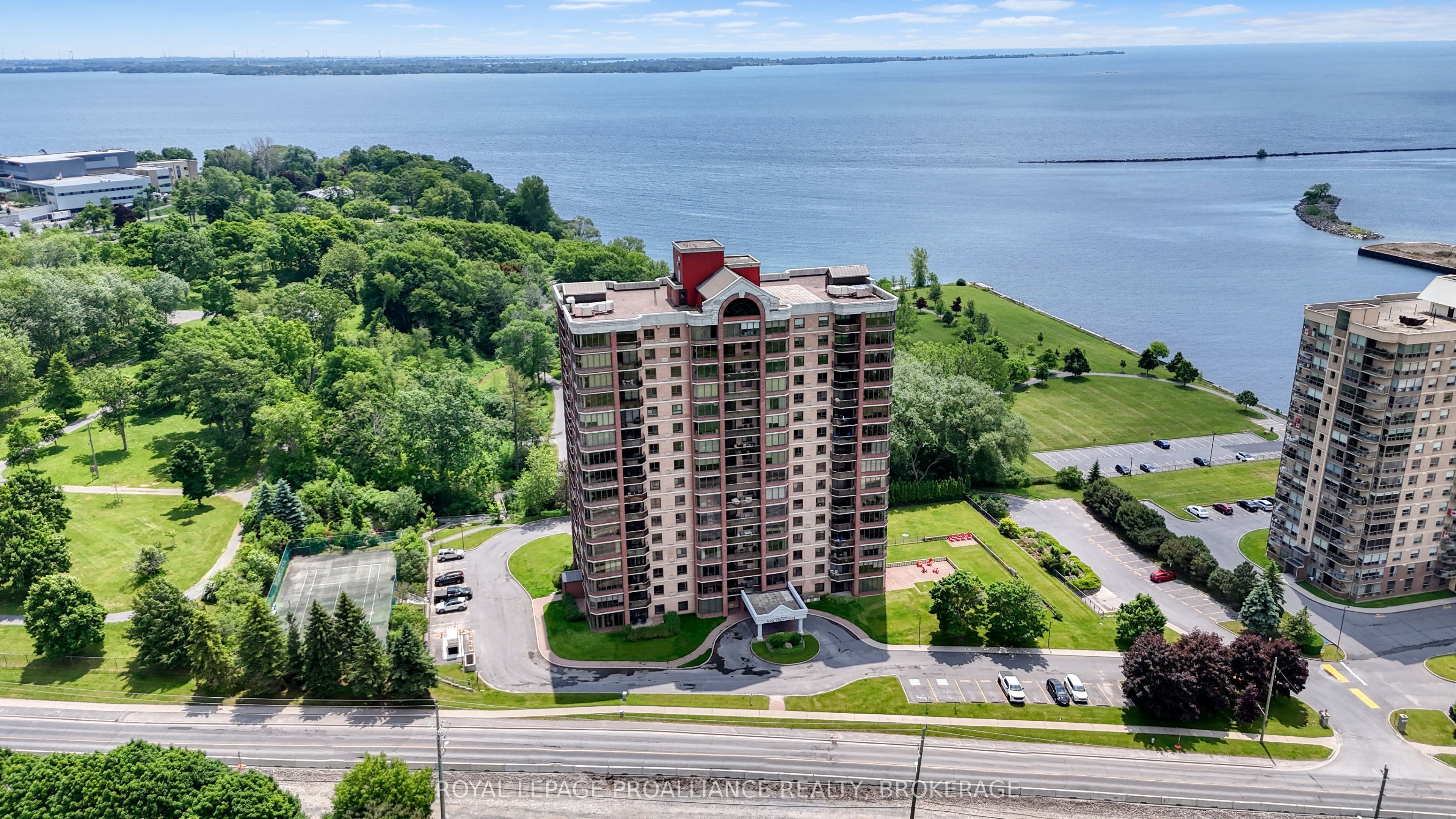 1000 King Street W 305, Kingston, ON K7M 8H3 photo 3