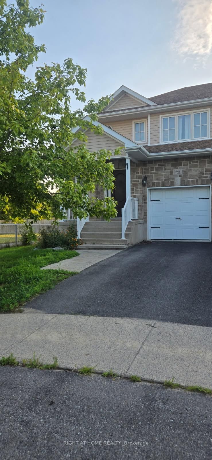 1596 Crimson Crescent, Kingston, ON K7P 0J3