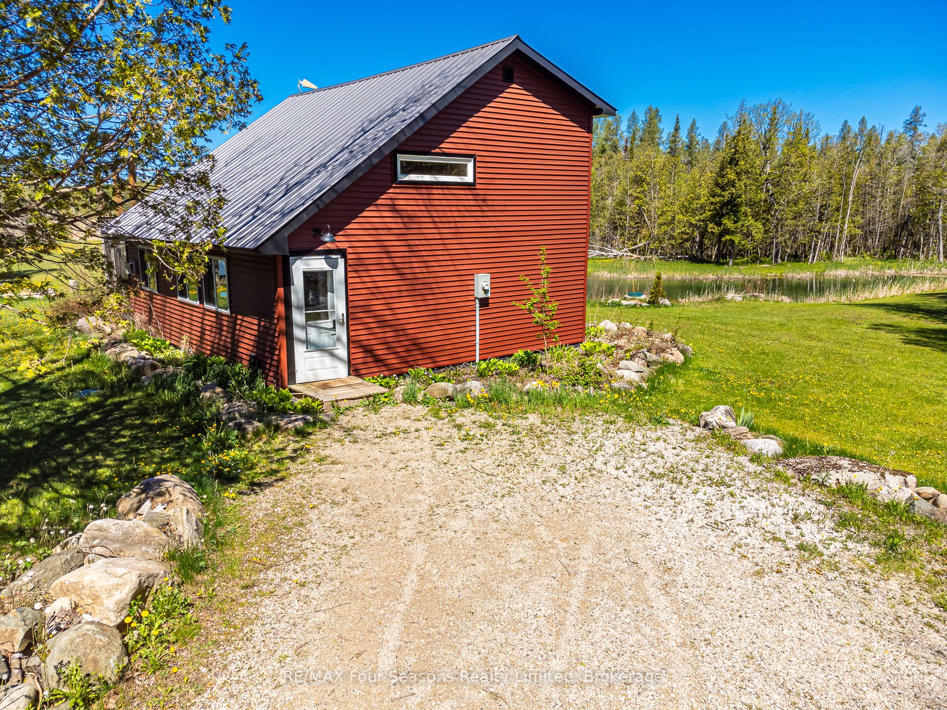 025359 Euph-St Vincent Townline, Meaford, ON N4L 1W5 photo 4