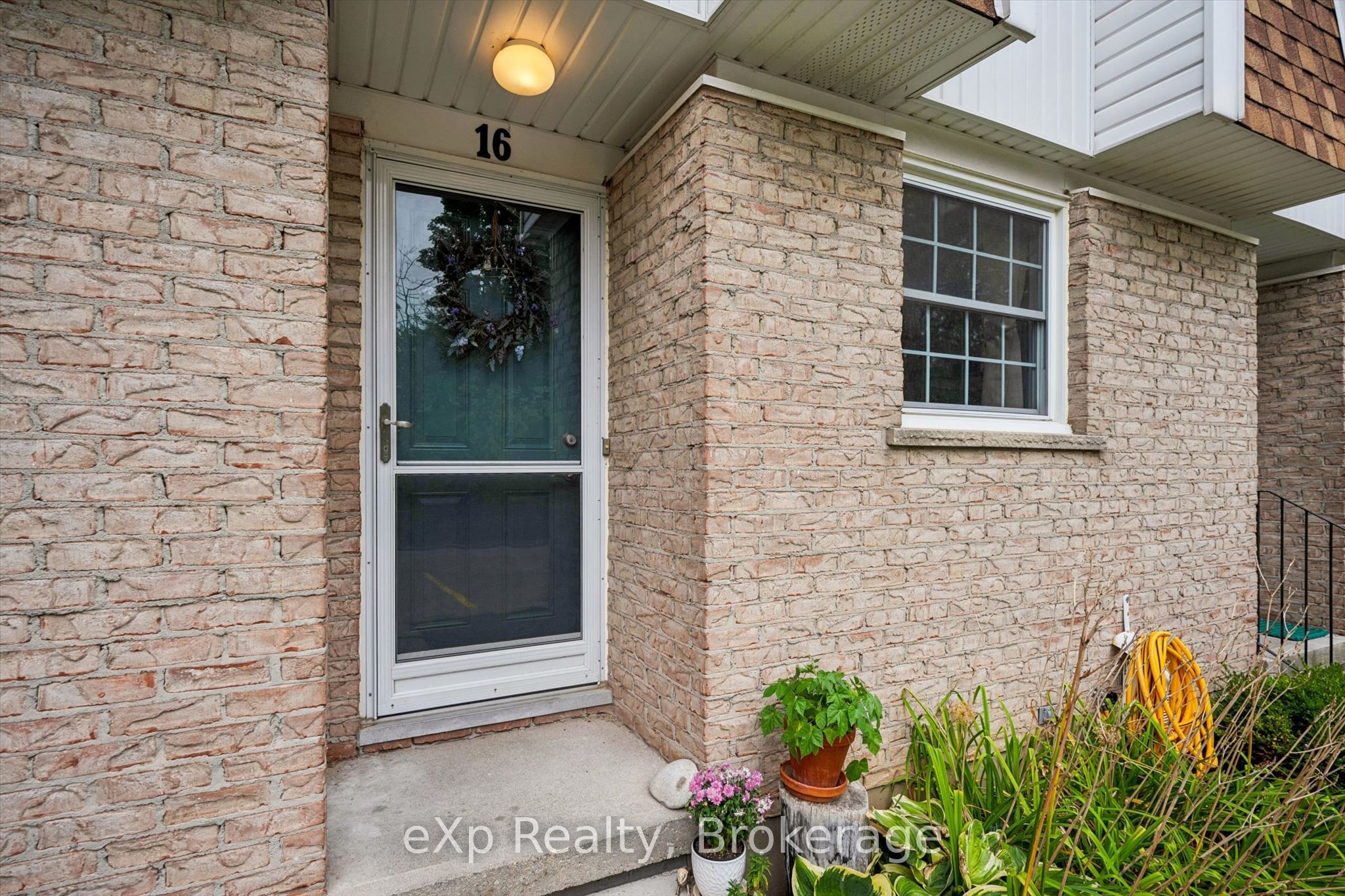 383 Edinburgh Road S 16, Guelph, ON N1G 2K7 photo 4