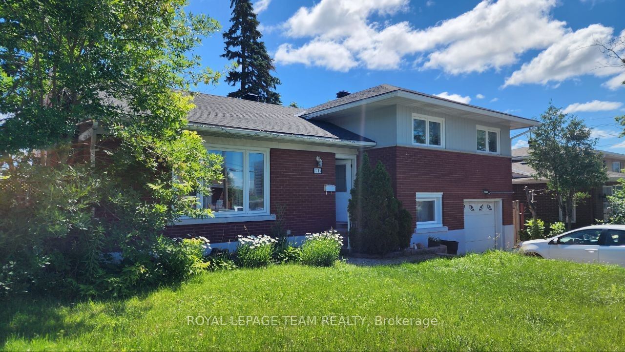 1015 Pinecrest Road UPSTRS, Britannia Heights - Queensway Terrace N and Area, ON K2B 6B6