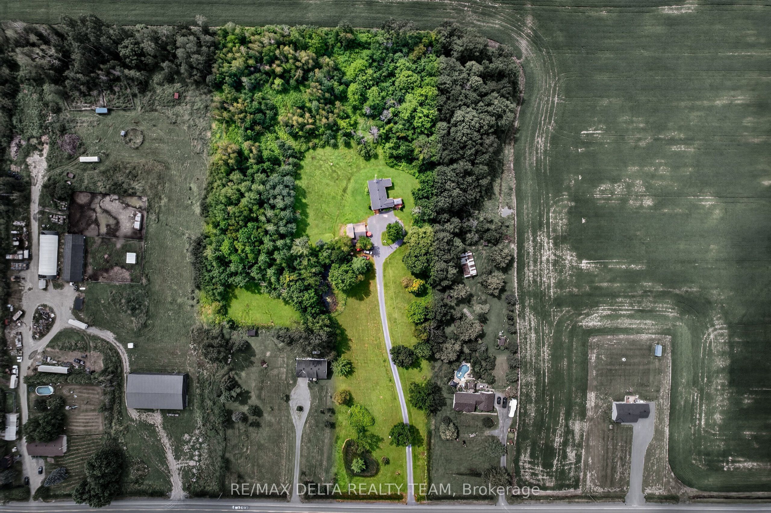 135 COUNTY ROAD 19 Road, Alfred and Plantagenet, ON K0A 3K0 photo 3