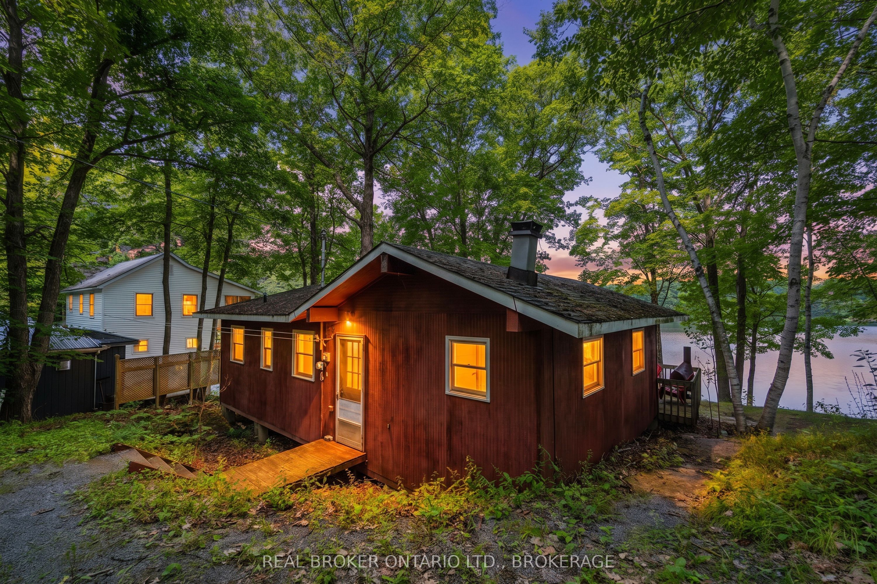 2096 Eel Bay Road, Frontenac, ON K0H 2L0