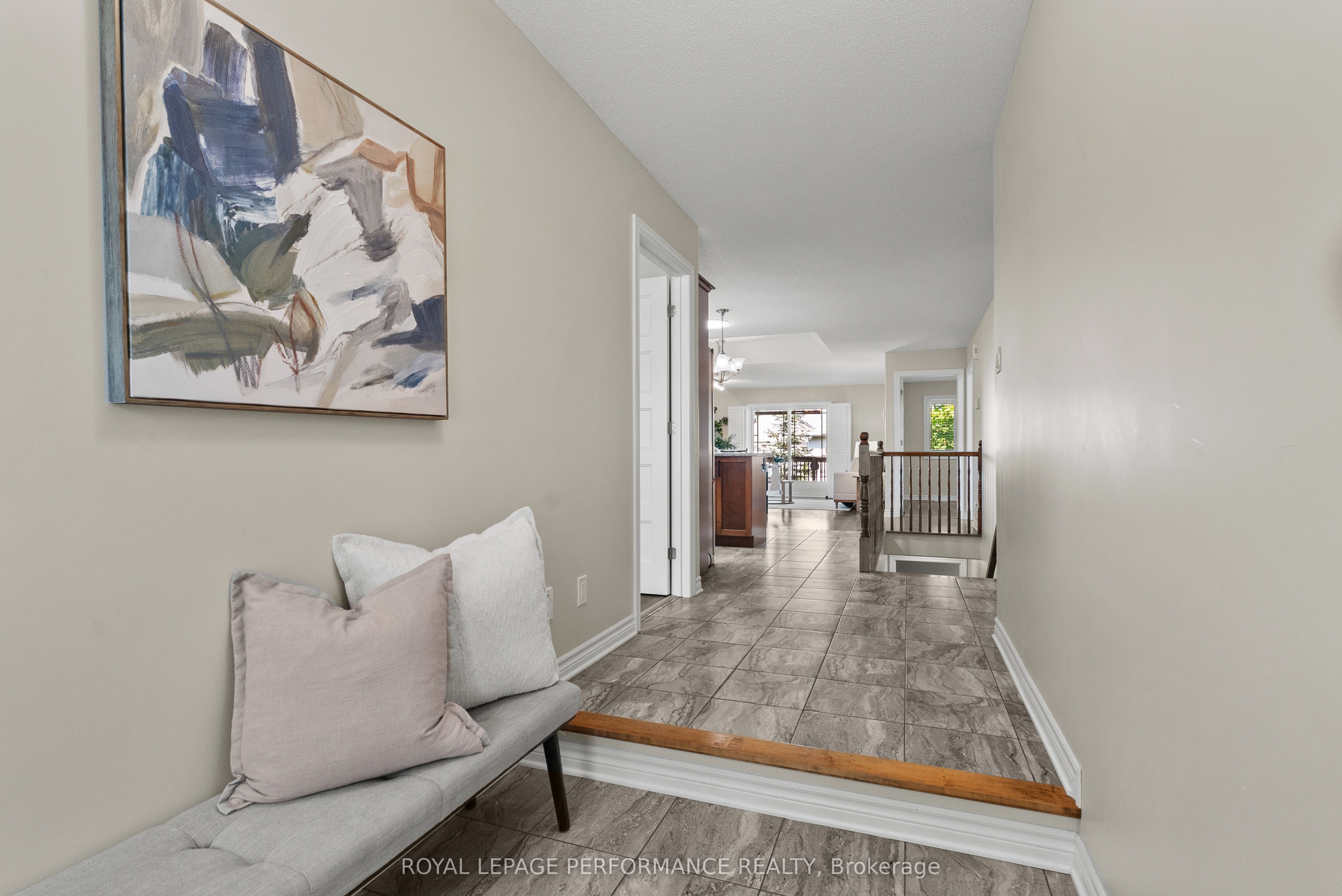 7 Abbey Crescent, Russell, ON K4R 0B5 photo 5