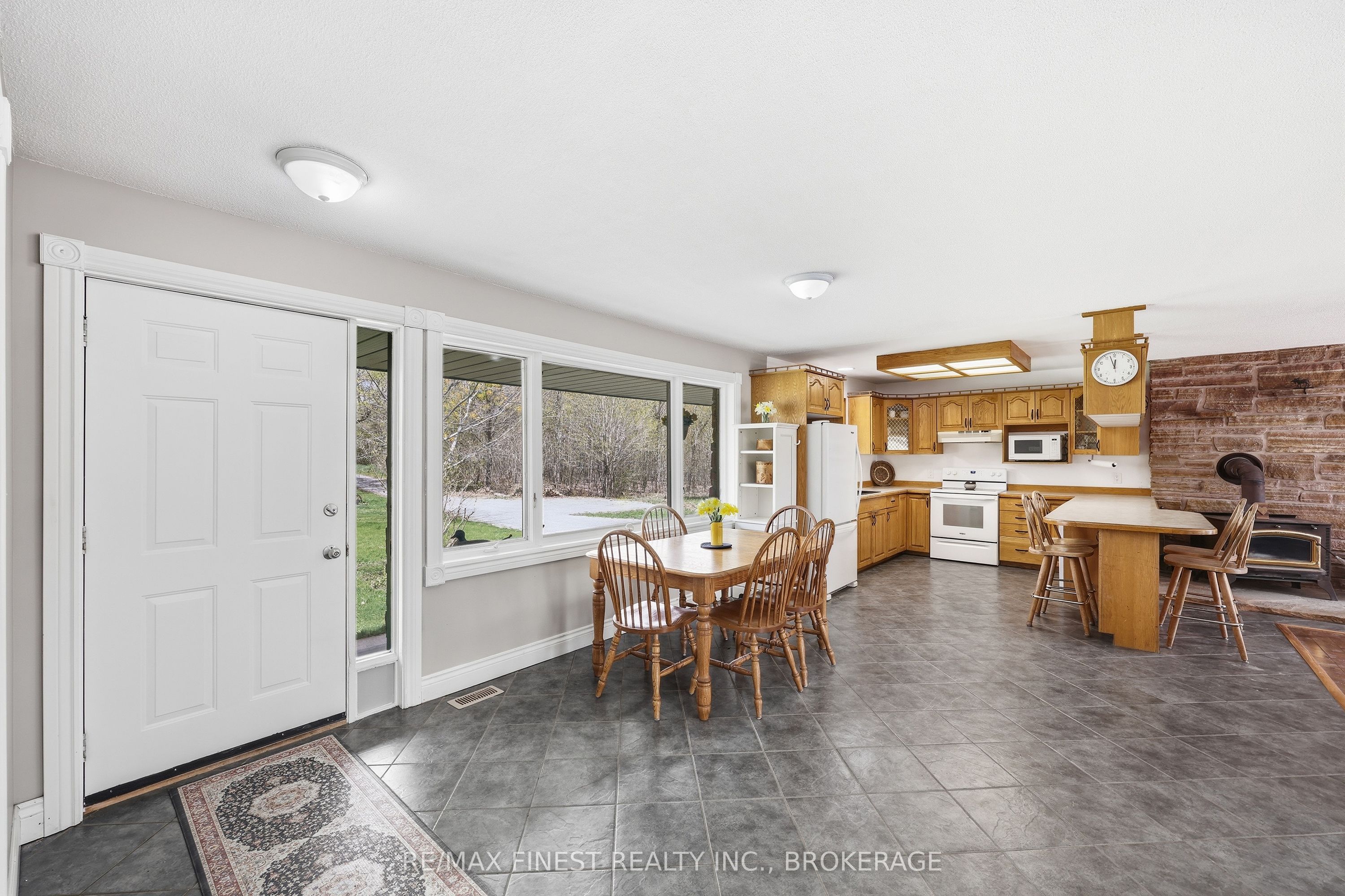 4834 Battersea Road, Frontenac, ON K0H 1H0 photo 5