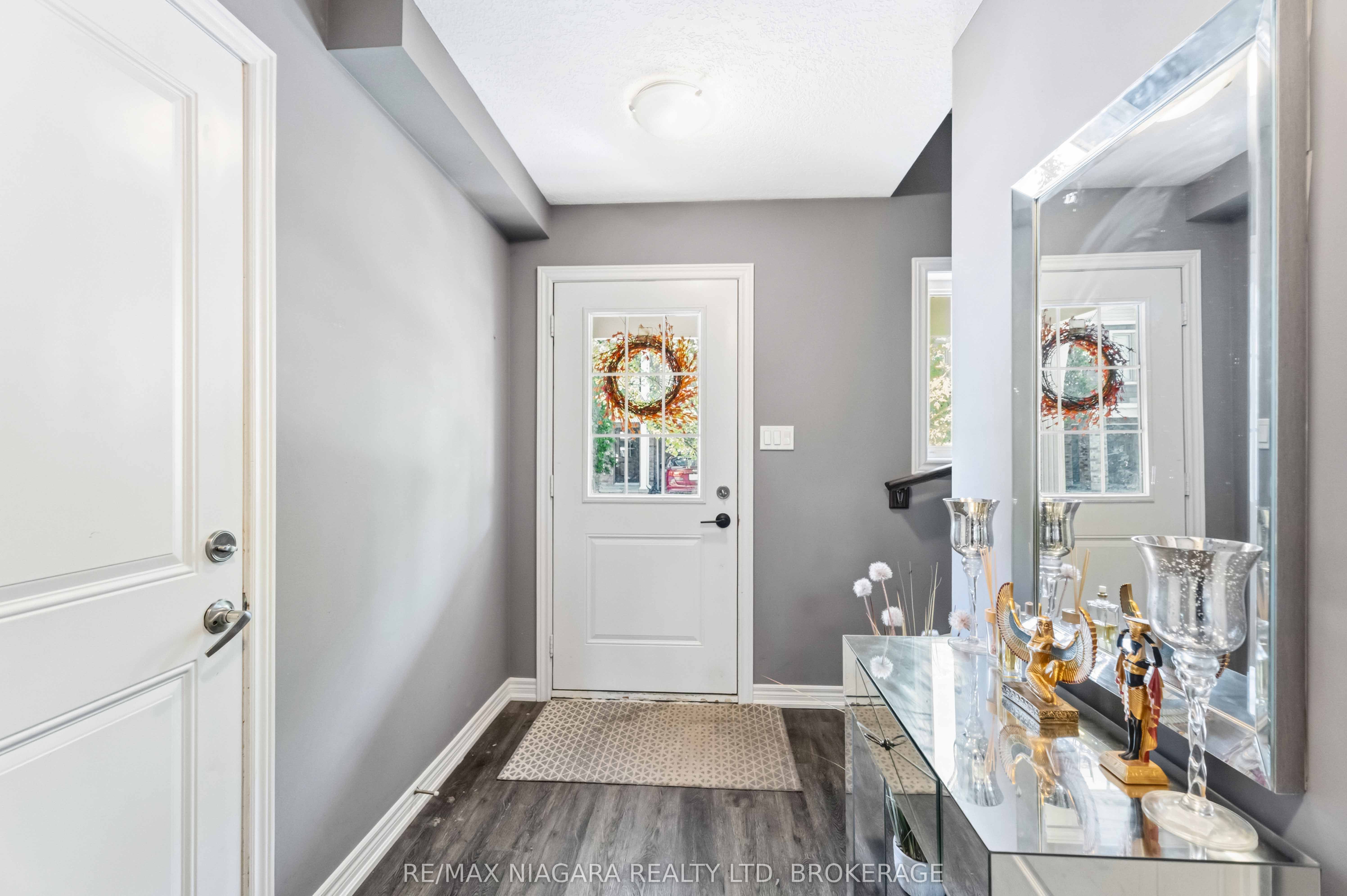 47 Scarlett Common, St. Catharines, ON L2P 0C4 photo 4