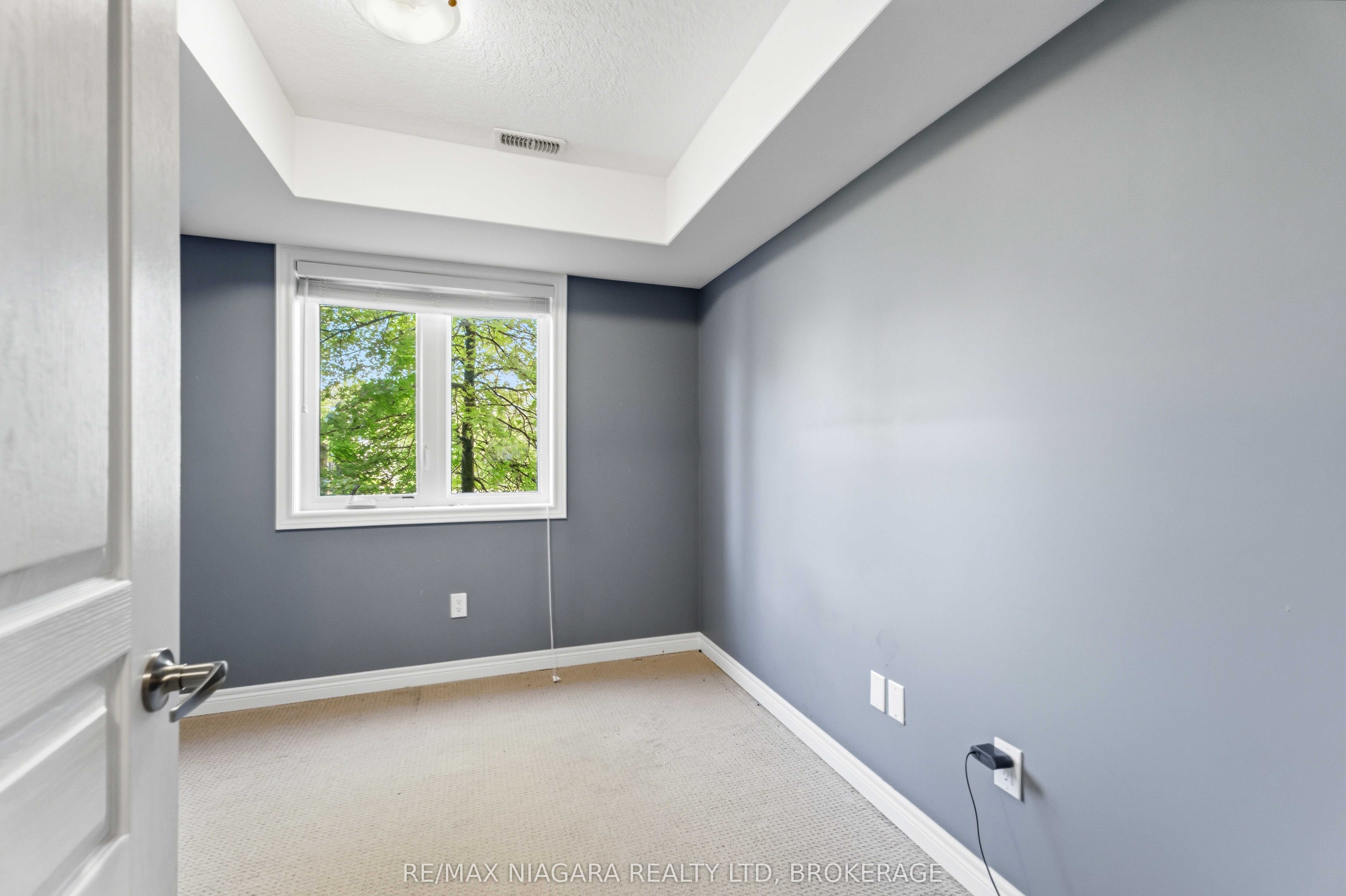 47 Scarlett Common, St. Catharines, ON L2P 0C4 photo 5