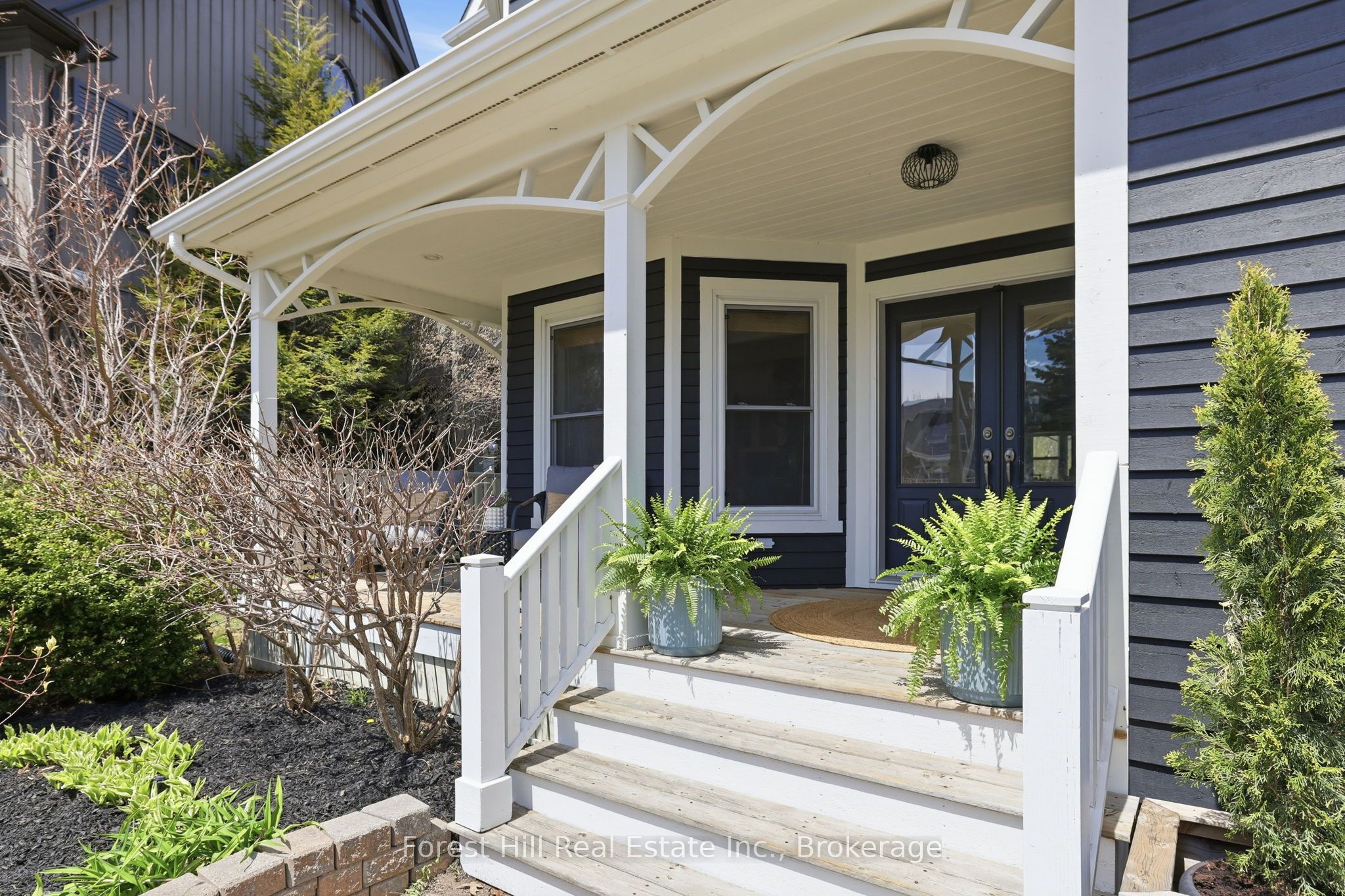 156 Snowbridge Way, Blue Mountains, ON L9Y 0V1 photo 2