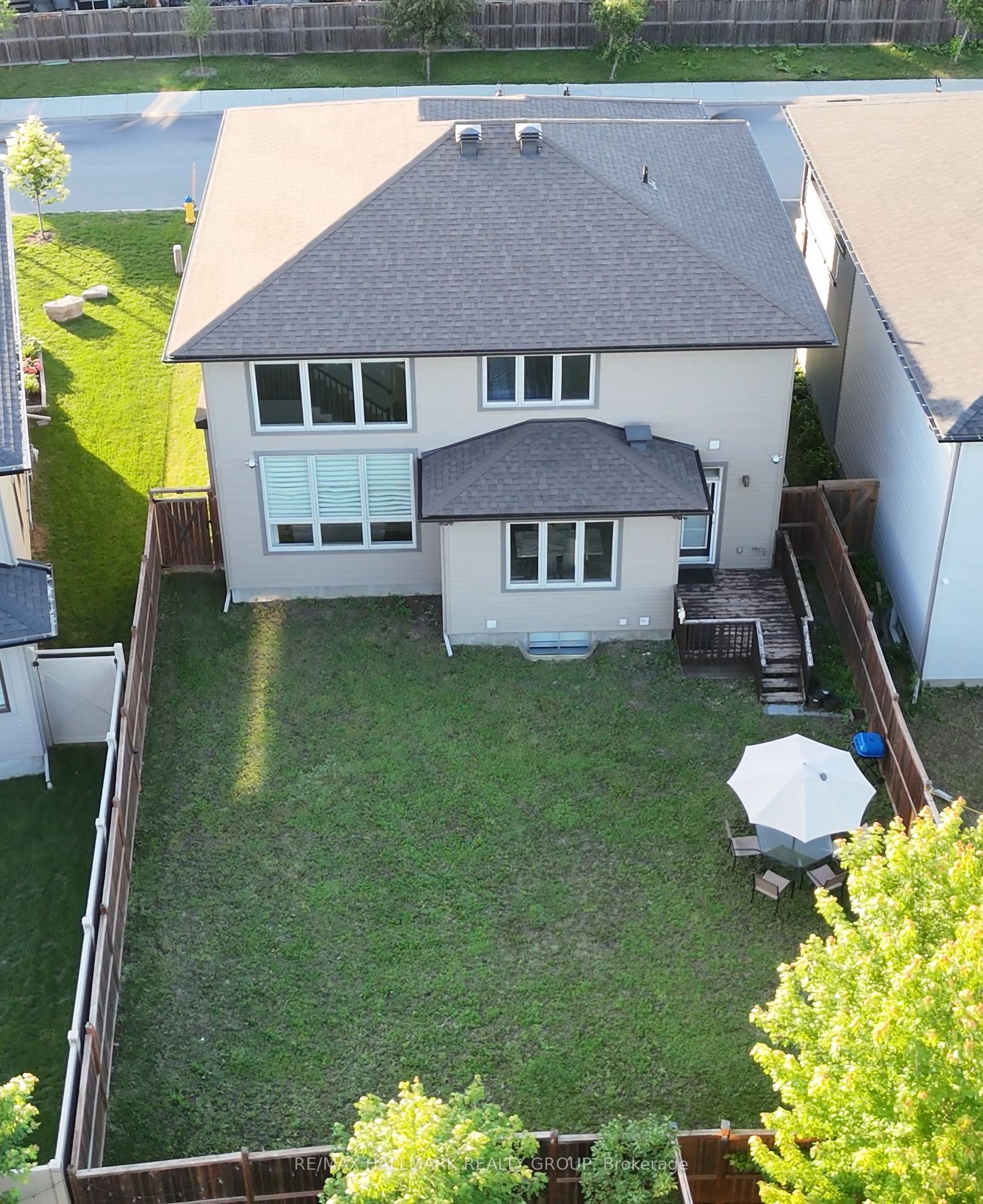 305 Oxer Place, Kanata, ON K2V 0C6 photo 4